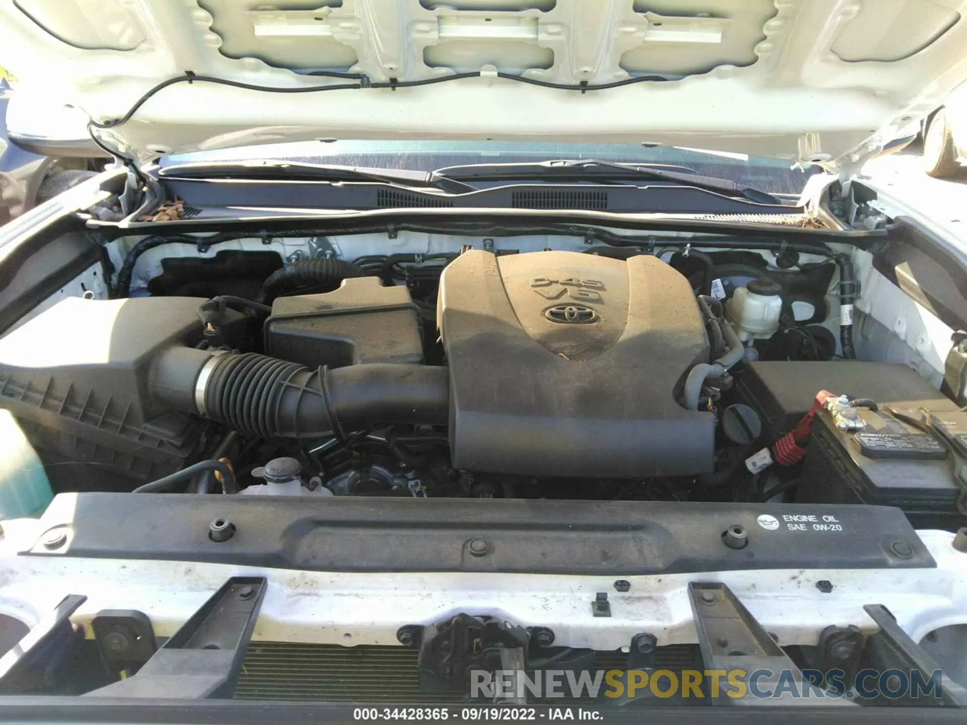 10 fotografías del automóvil dañado 3TMAZ5CNXKM098999 TOYOTA TACOMA 2WD 2019