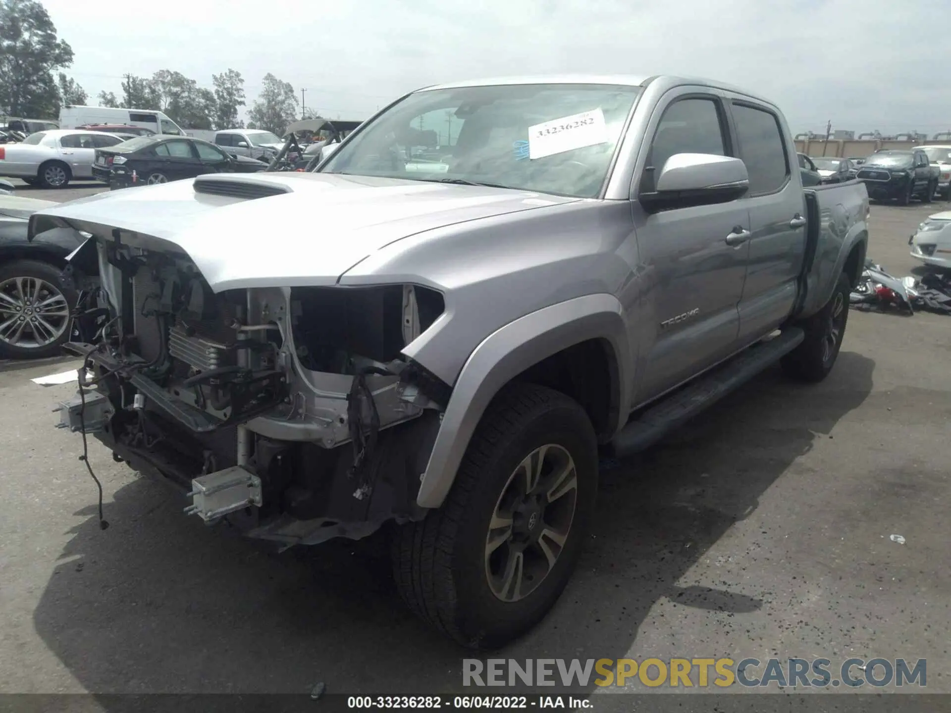2 fotografías del automóvil dañado 3TMBZ5DN1KM023157 TOYOTA TACOMA 2WD 2019