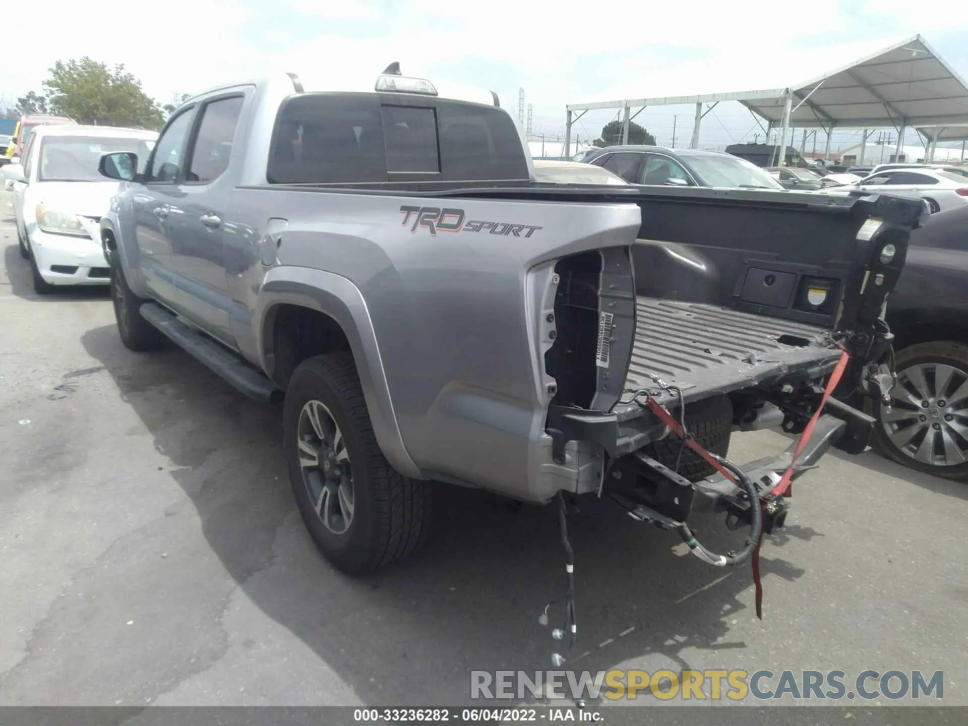3 fotografías del automóvil dañado 3TMBZ5DN1KM023157 TOYOTA TACOMA 2WD 2019
