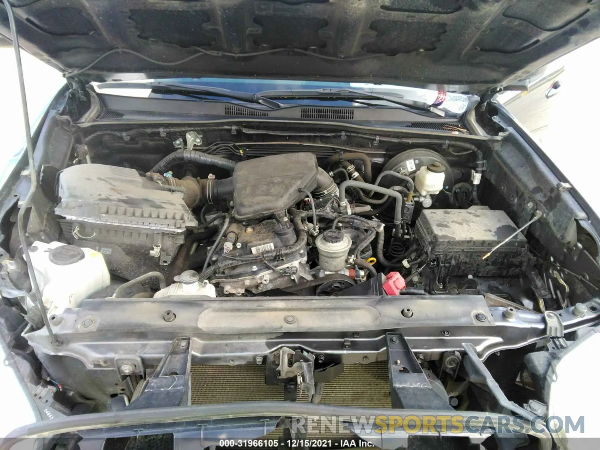 10 fotografías del automóvil dañado 5TFAX5GN0KX157228 TOYOTA TACOMA 2WD 2019