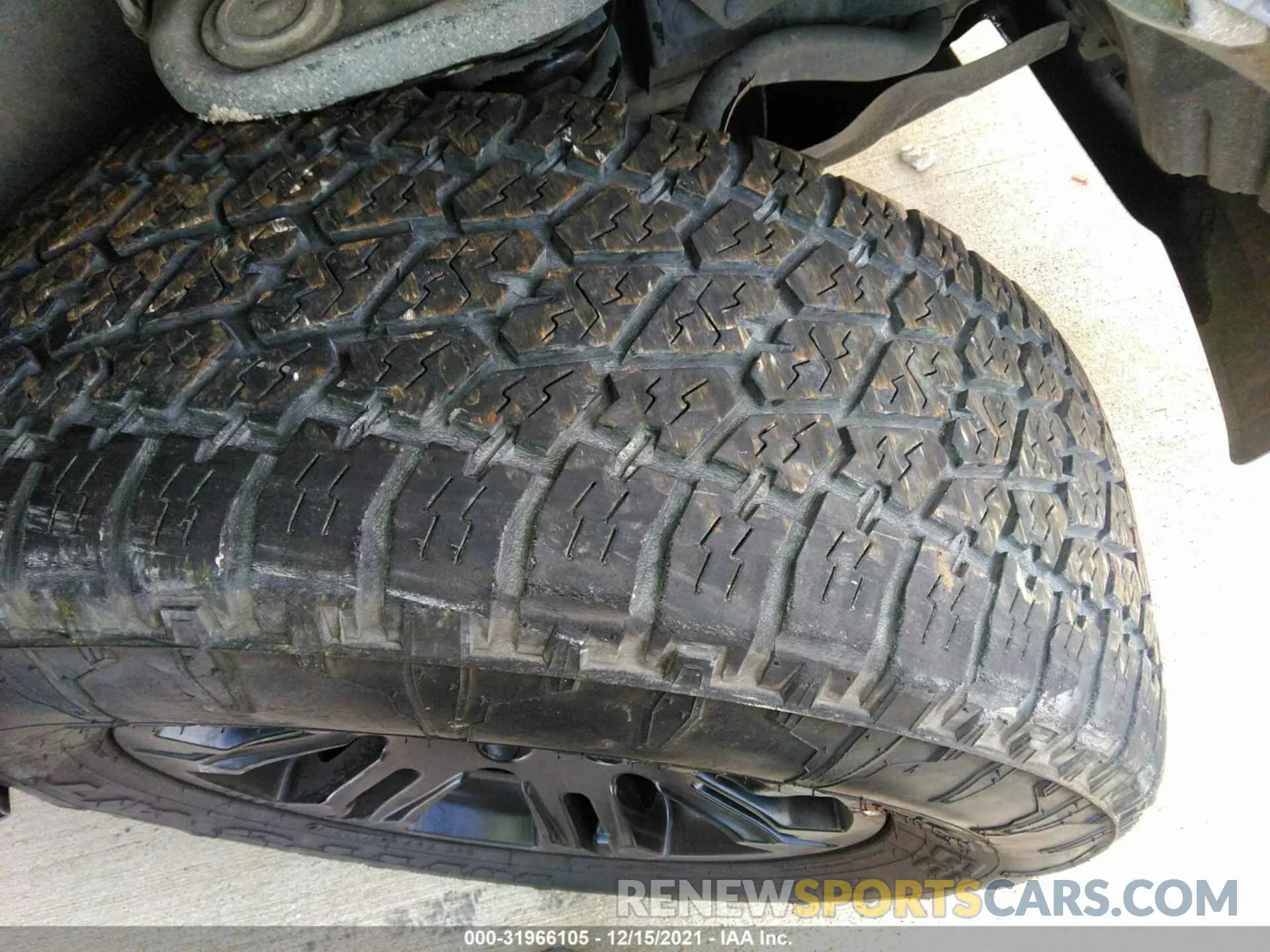 14 fotografías del automóvil dañado 5TFAX5GN0KX157228 TOYOTA TACOMA 2WD 2019