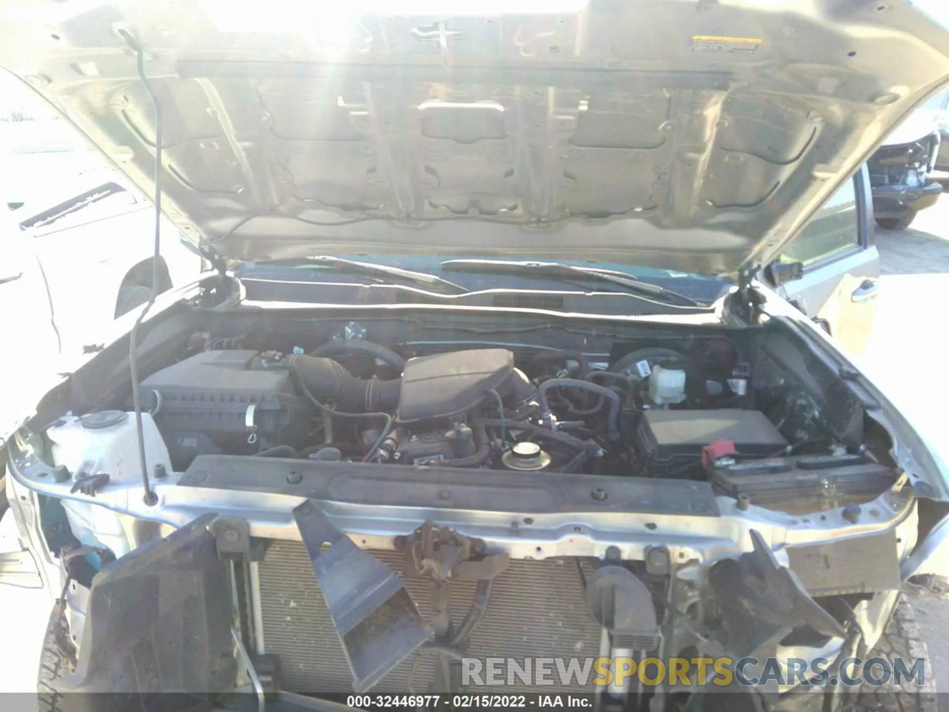 10 fotografías del automóvil dañado 5TFAX5GN0KX158928 TOYOTA TACOMA 2WD 2019