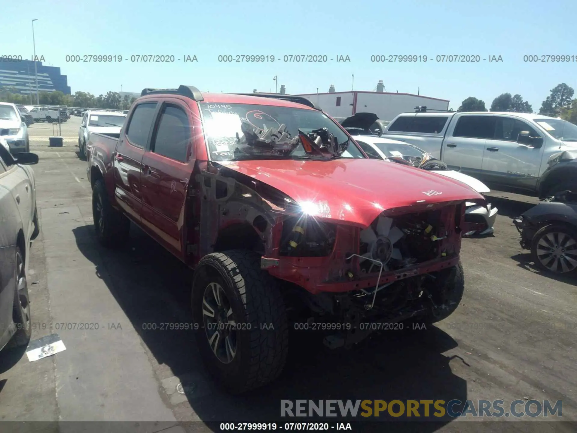 1 fotografías del automóvil dañado 5TFAX5GN3KX136809 TOYOTA TACOMA 2WD 2019
