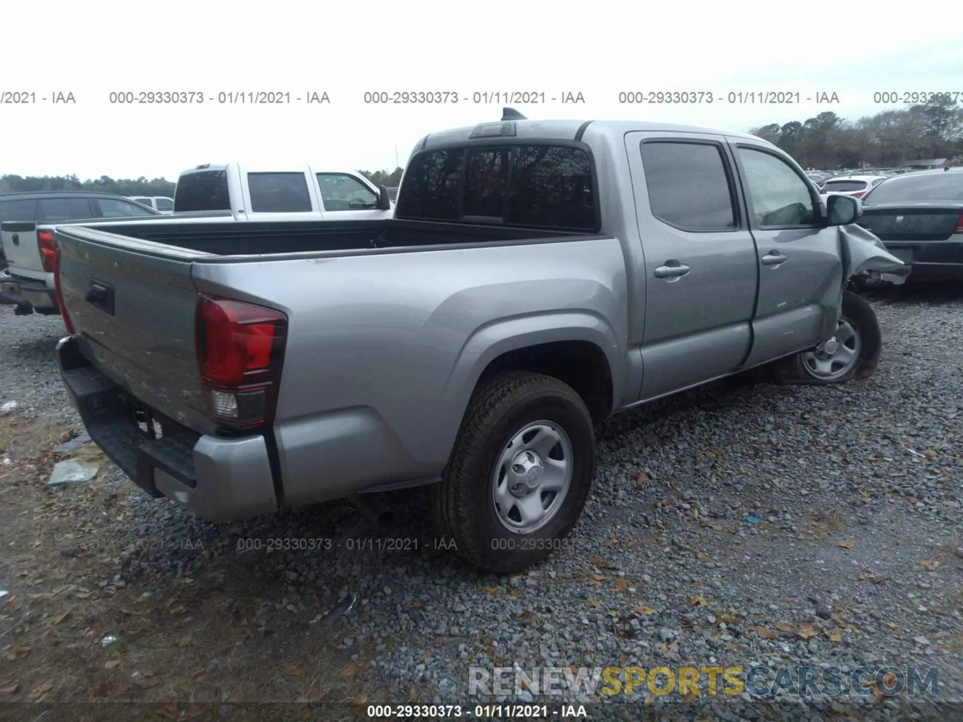 4 fotografías del automóvil dañado 5TFAX5GN7KX153578 TOYOTA TACOMA 2WD 2019