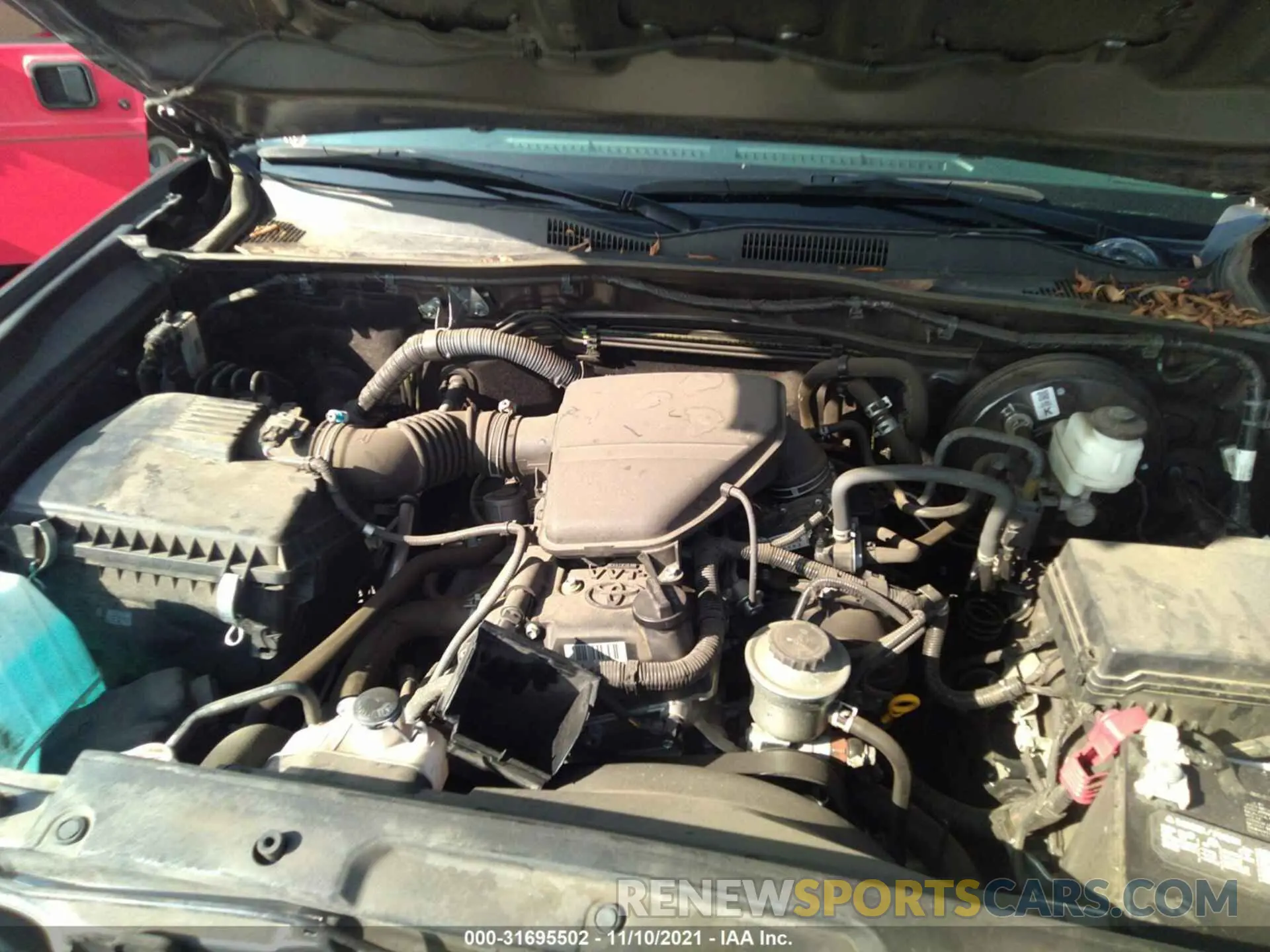 10 fotografías del automóvil dañado 5TFAX5GN9KX153355 TOYOTA TACOMA 2WD 2019