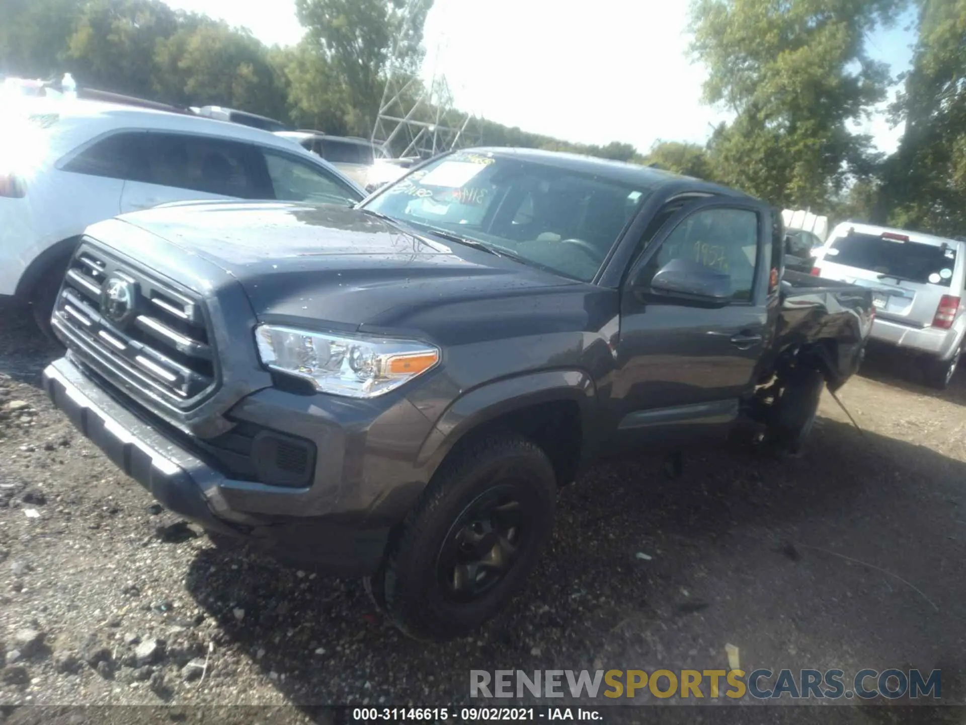 2 fotografías del automóvil dañado 5TFRX5GN8KX161272 TOYOTA TACOMA 2WD 2019