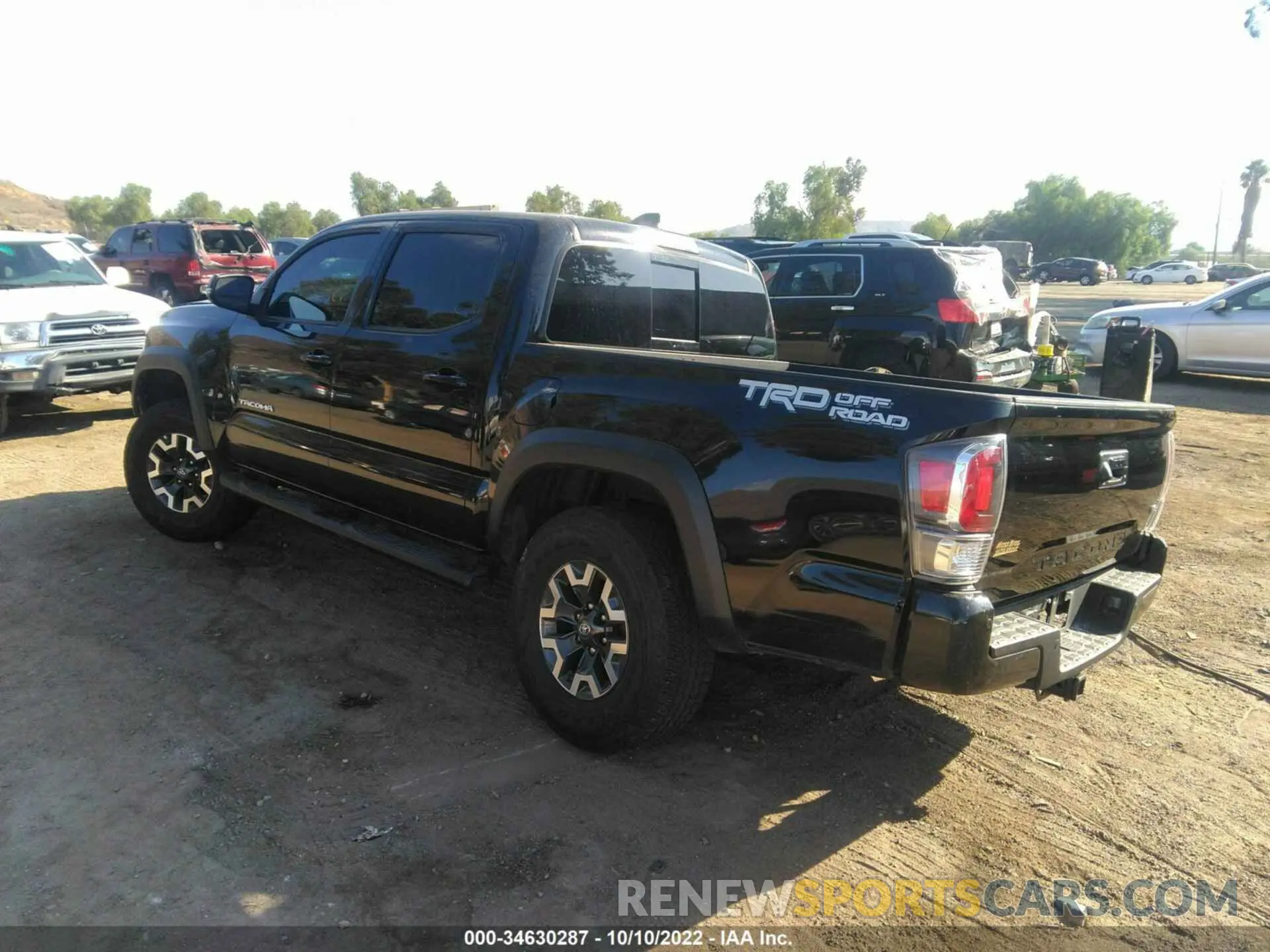 3 fotografías del automóvil dañado 3TMAZ5CN0LM121708 TOYOTA TACOMA 2WD 2020