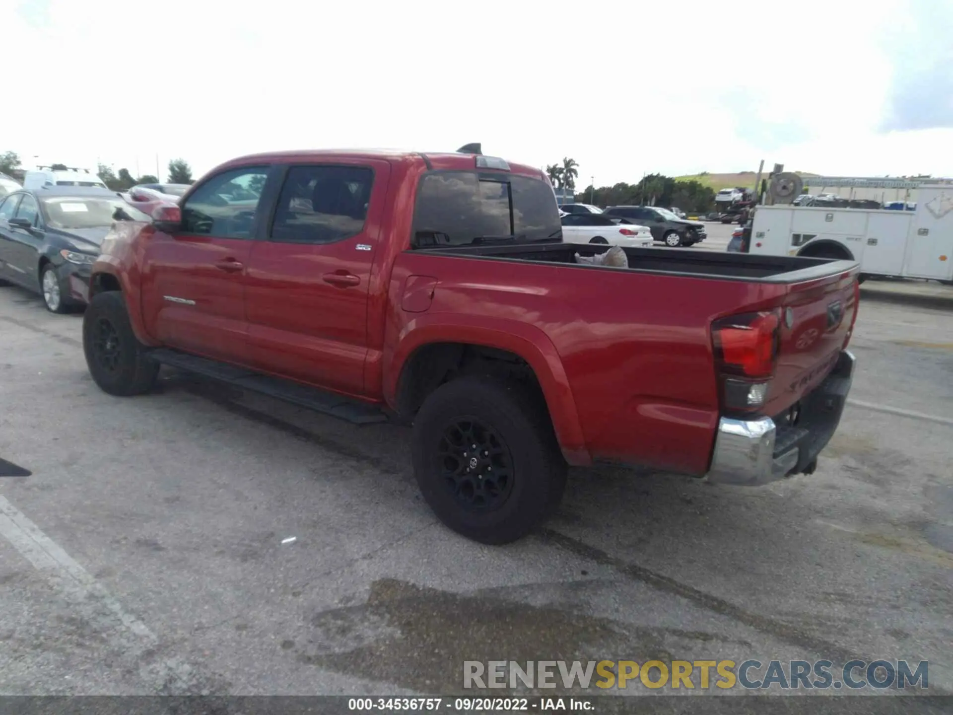 3 fotografías del automóvil dañado 3TMAZ5CN2LM130264 TOYOTA TACOMA 2WD 2020
