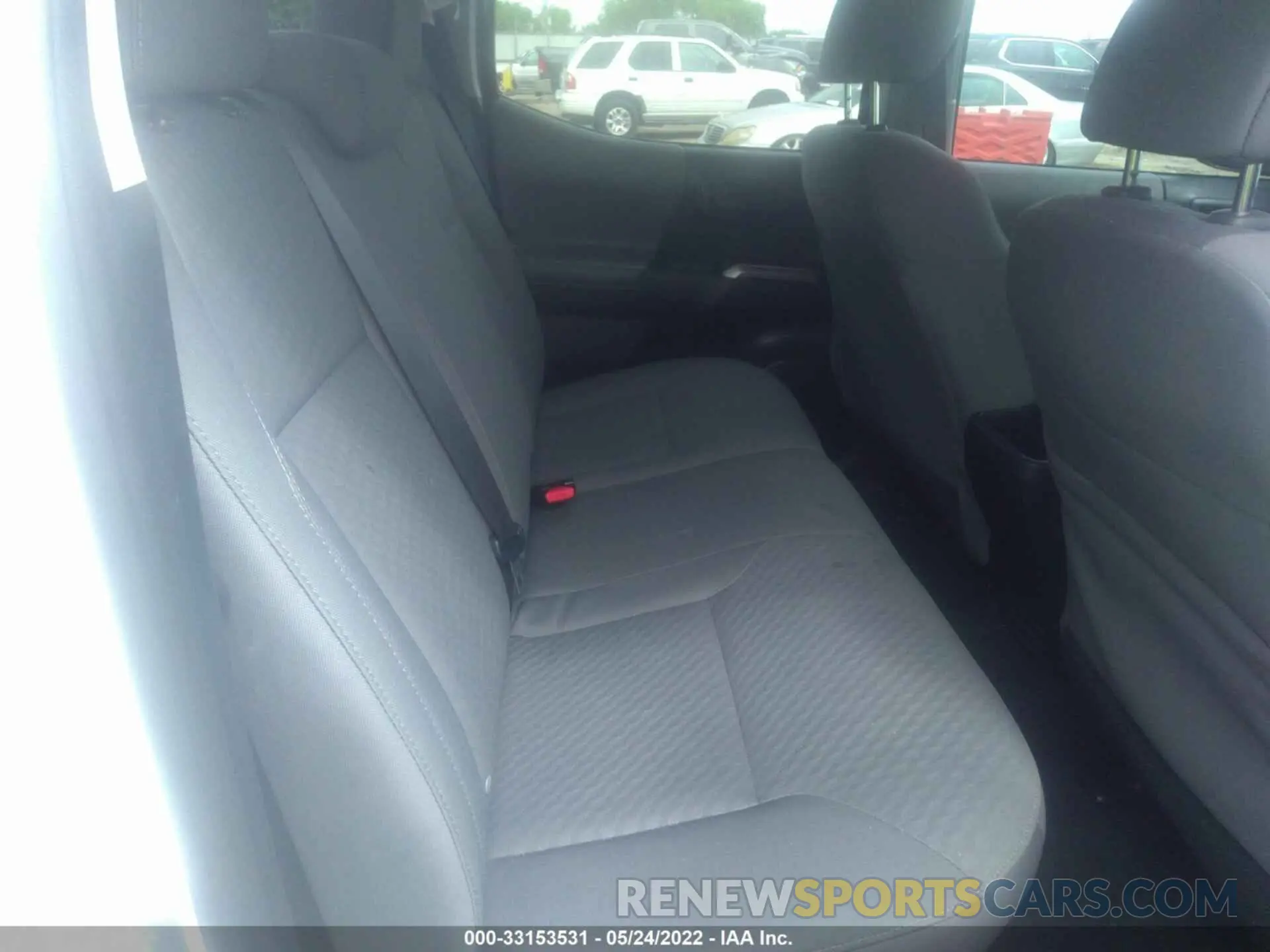8 fotografías del automóvil dañado 3TMAZ5CN9LM126261 TOYOTA TACOMA 2WD 2020