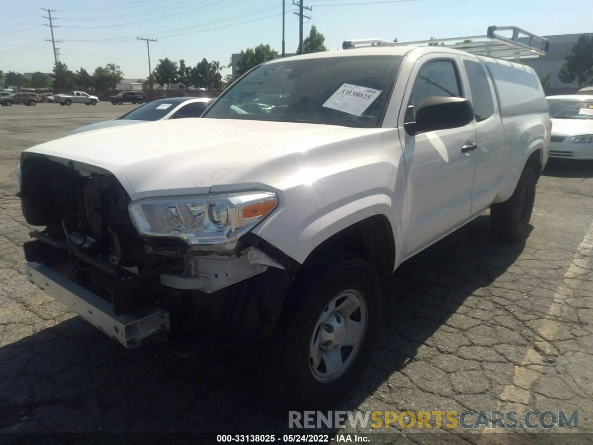 2 fotografías del automóvil dañado 3TYRX5GN7LT000939 TOYOTA TACOMA 2WD 2020