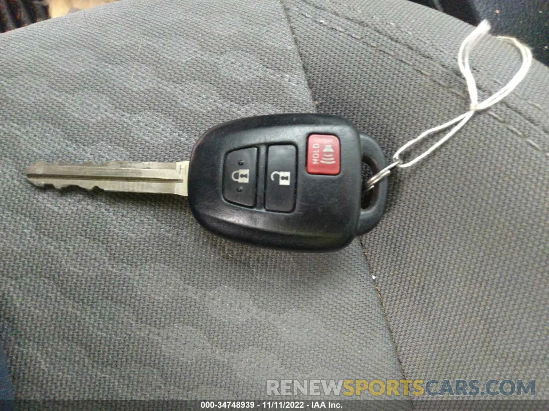11 fotografías del automóvil dañado 5TFAX5GN7LX170415 TOYOTA TACOMA 2WD 2020