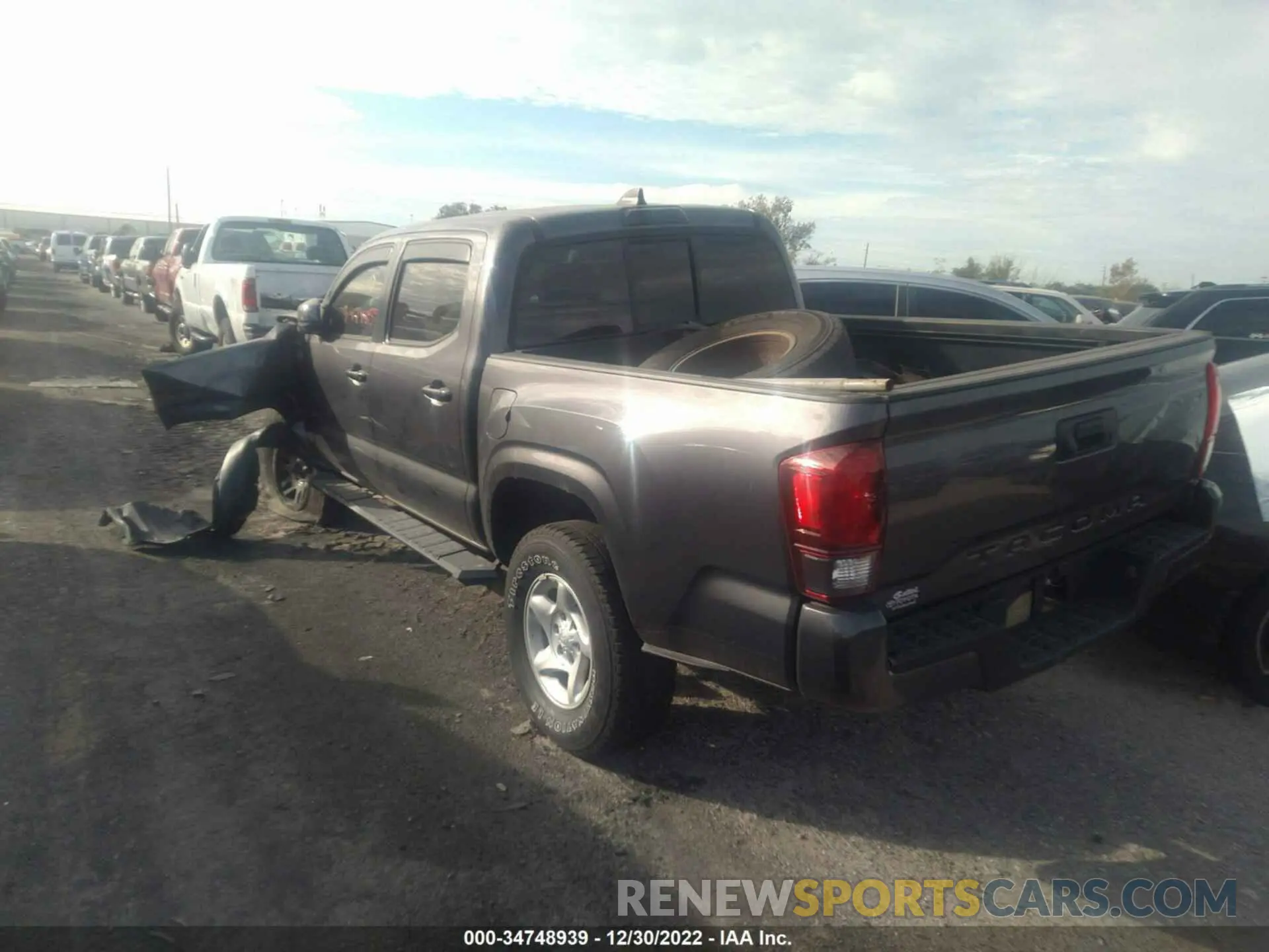 3 fotografías del automóvil dañado 5TFAX5GN7LX170415 TOYOTA TACOMA 2WD 2020