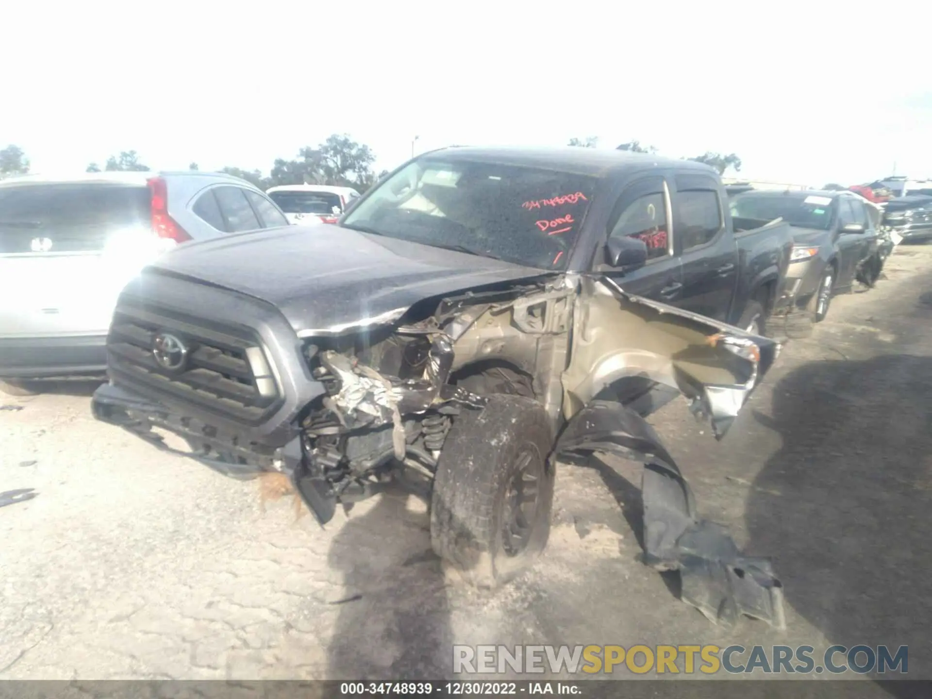 6 fotografías del automóvil dañado 5TFAX5GN7LX170415 TOYOTA TACOMA 2WD 2020
