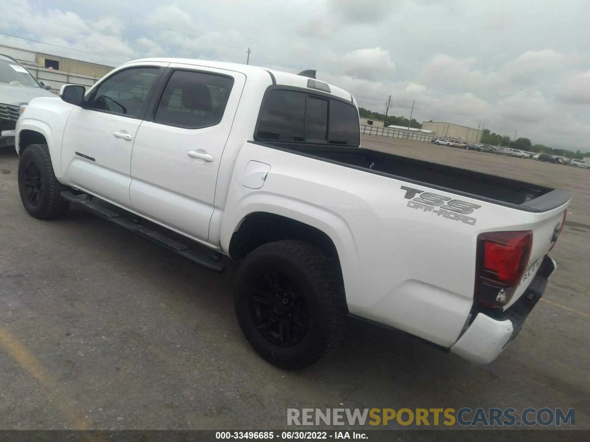 3 fotografías del automóvil dañado 5TFAX5GN9LX187605 TOYOTA TACOMA 2WD 2020