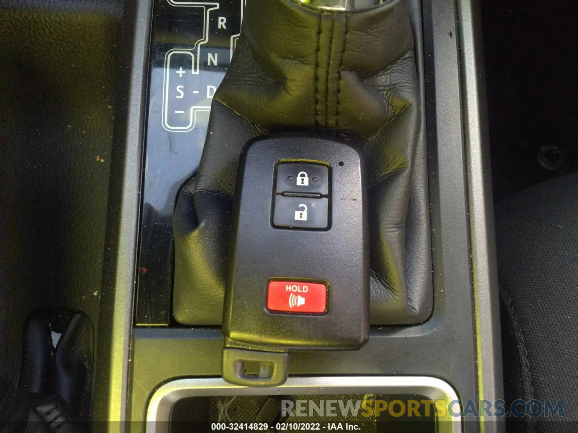11 fotografías del automóvil dañado 5TFAZ5CN5LX091695 TOYOTA TACOMA 2WD 2020