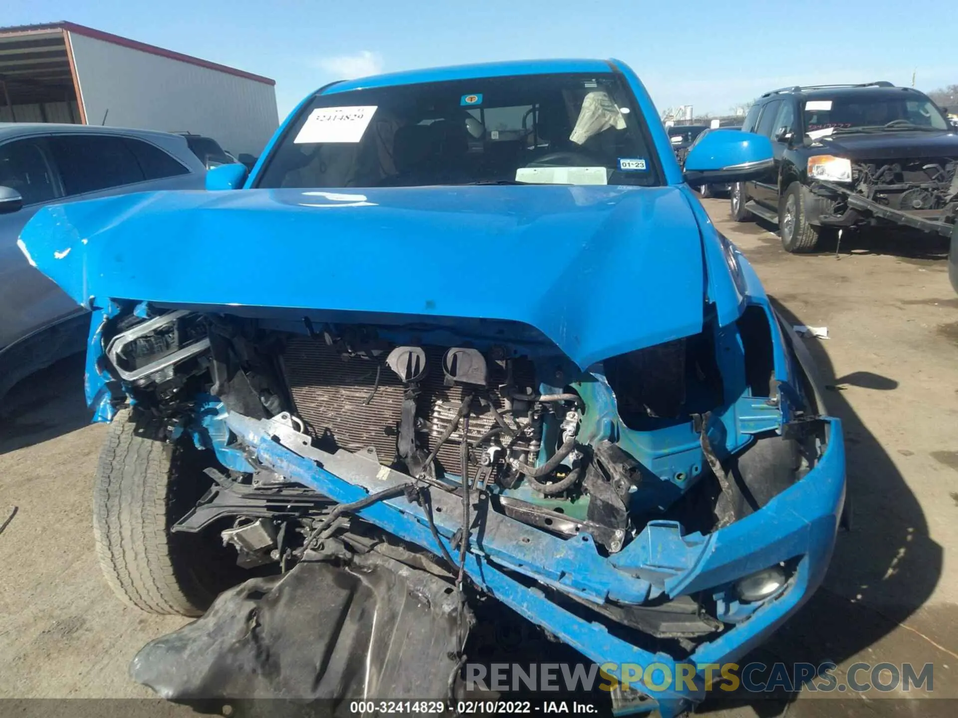 6 fotografías del automóvil dañado 5TFAZ5CN5LX091695 TOYOTA TACOMA 2WD 2020