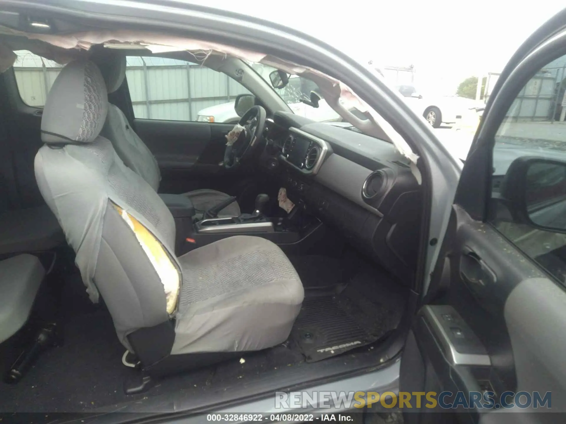 5 fotografías del automóvil dañado 5TFRZ5CN5LX088847 TOYOTA TACOMA 2WD 2020