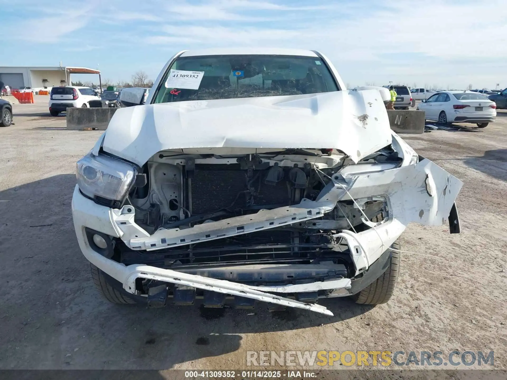 12 fotografías del automóvil dañado 3TMAZ5CN0MM151647 TOYOTA TACOMA 2WD 2021