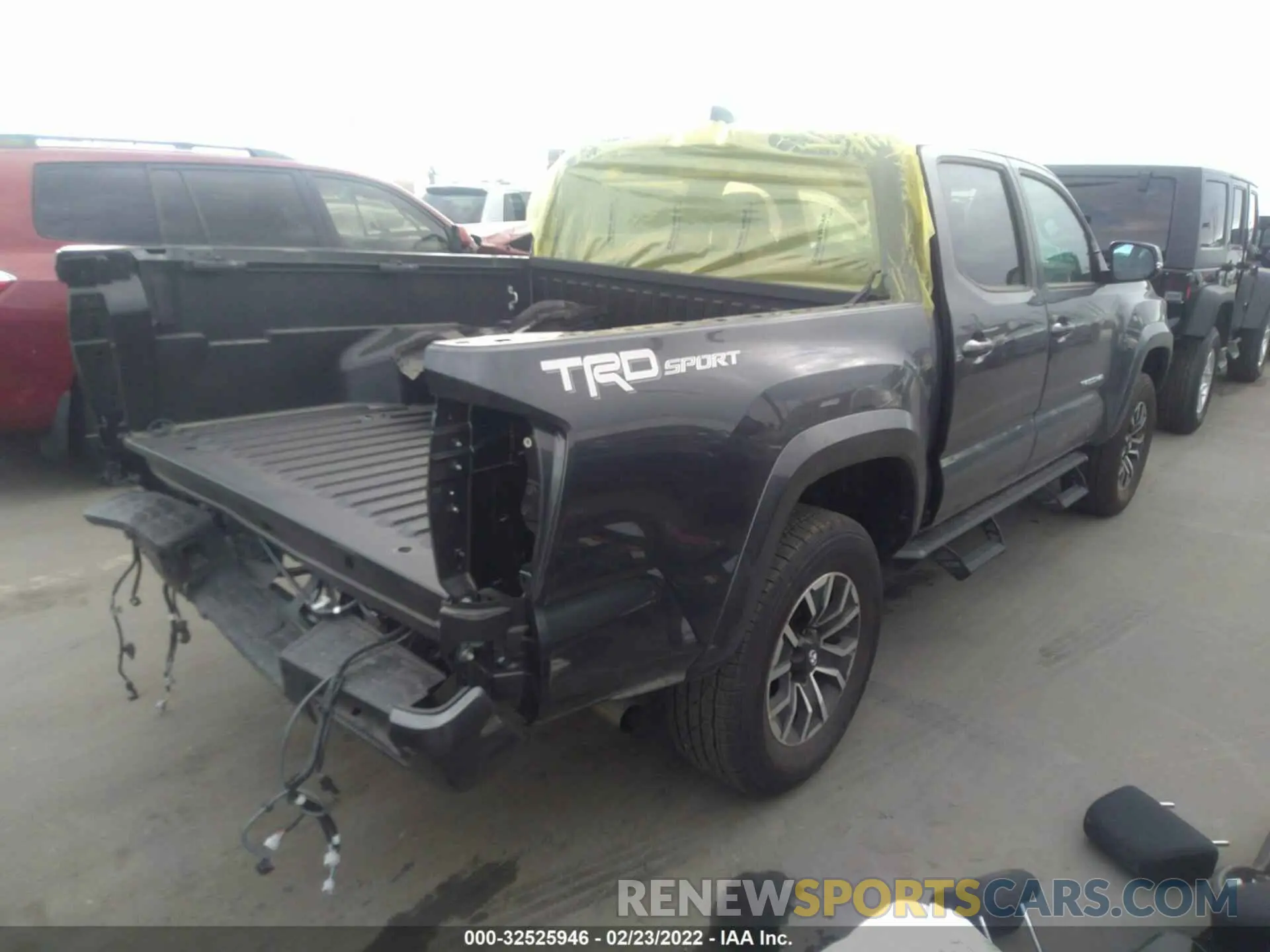4 fotografías del automóvil dañado 3TMAZ5CN8MM145143 TOYOTA TACOMA 2WD 2021