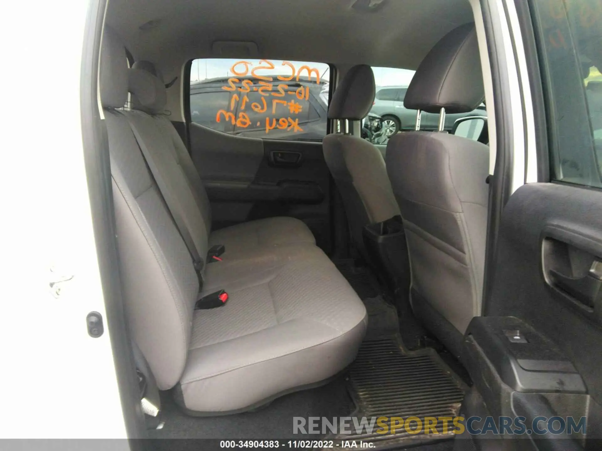 8 fotografías del automóvil dañado 3TYAX5GN5MT021710 TOYOTA TACOMA 2WD 2021