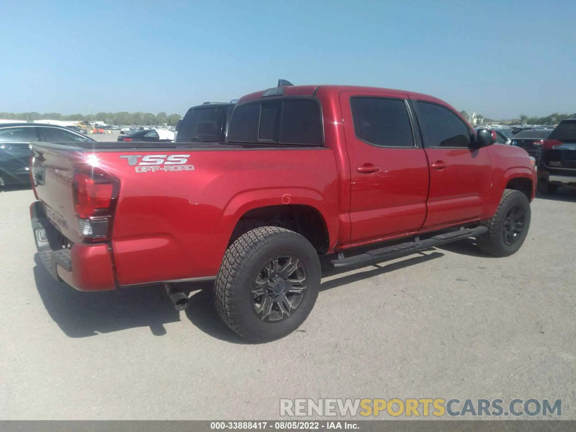 4 fotografías del automóvil dañado 3TYAX5GN7MT025919 TOYOTA TACOMA 2WD 2021