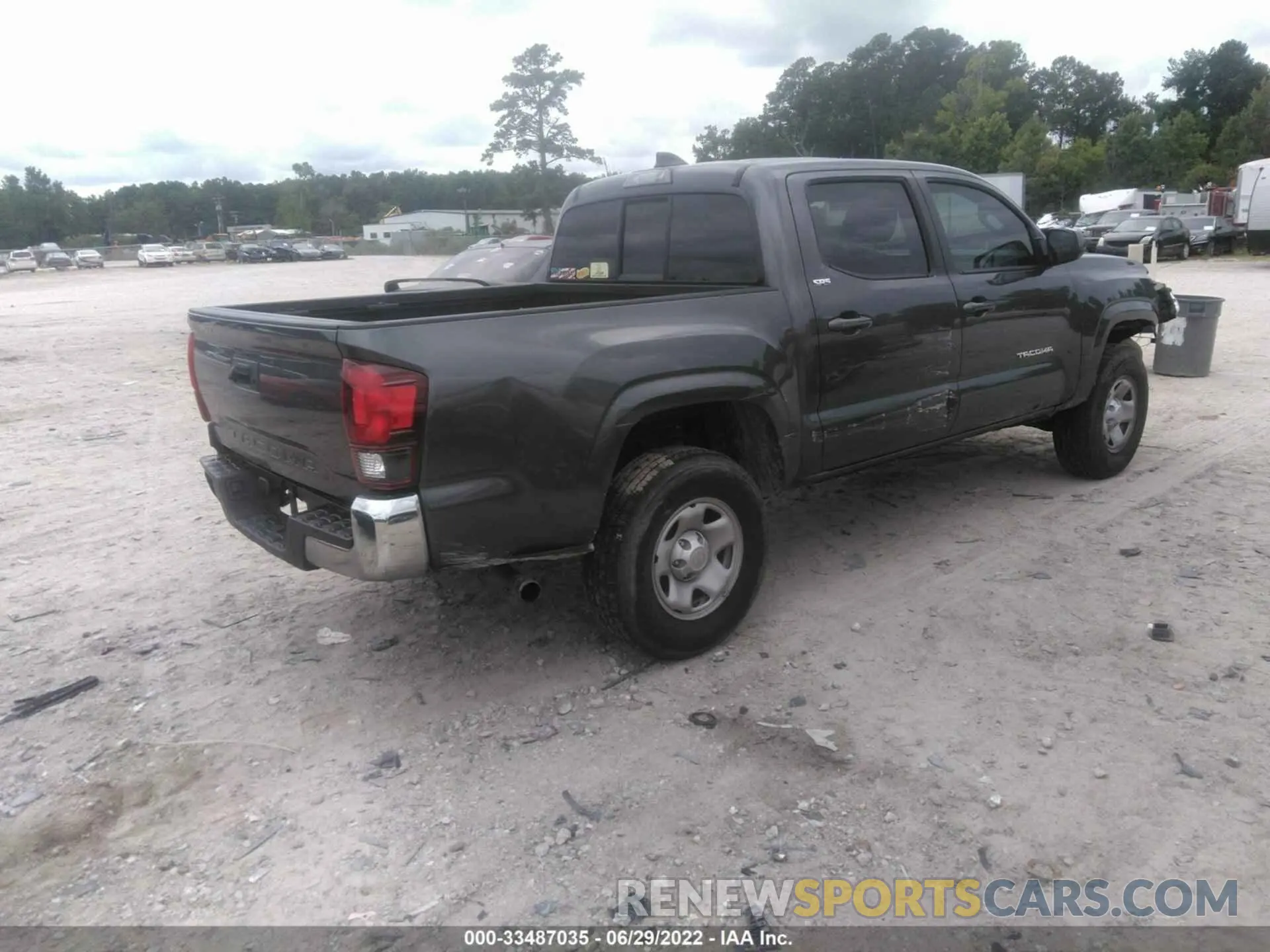 4 fotografías del automóvil dañado 3TYAX5GN8MT016193 TOYOTA TACOMA 2WD 2021