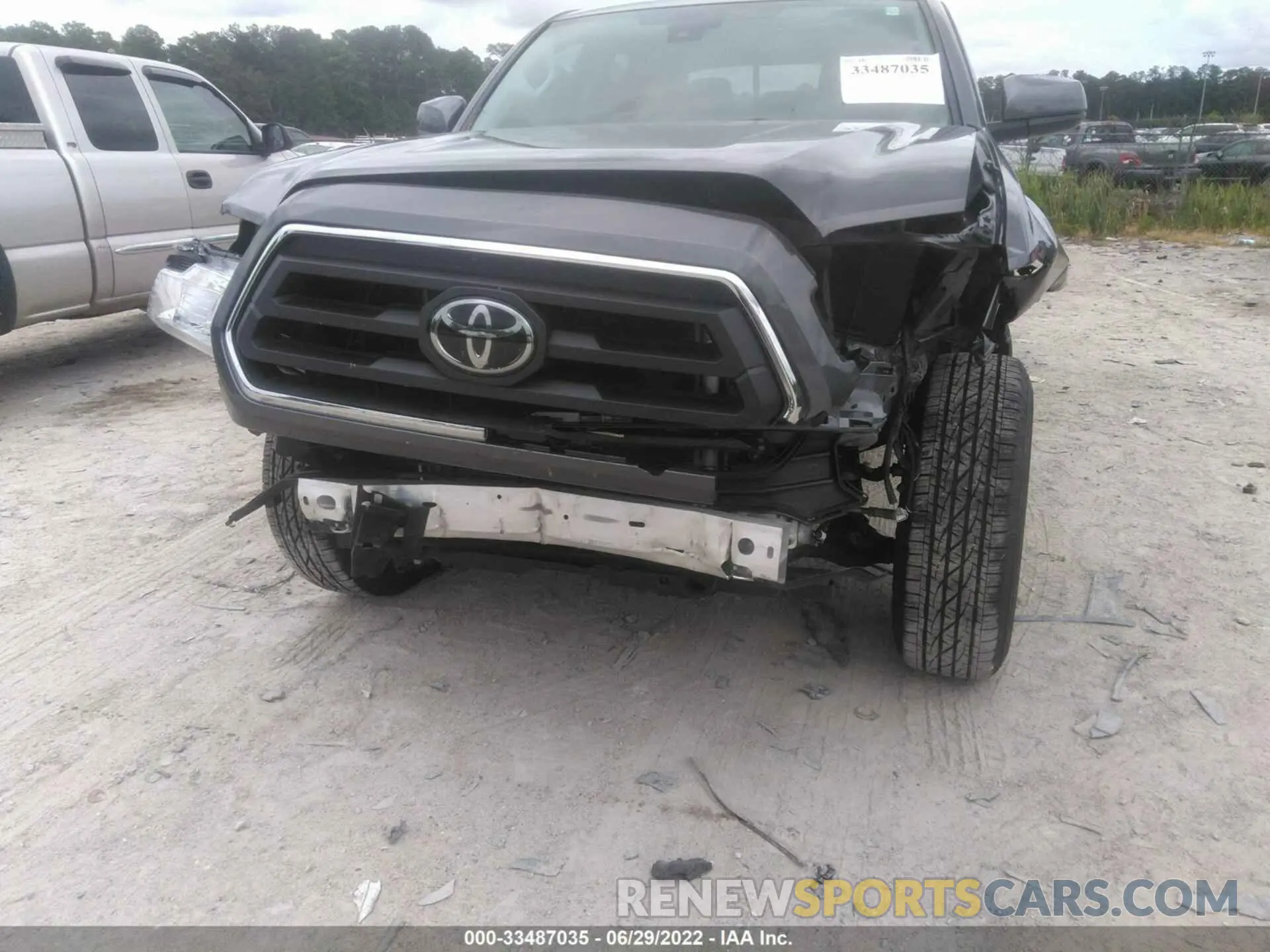 6 fotografías del automóvil dañado 3TYAX5GN8MT016193 TOYOTA TACOMA 2WD 2021
