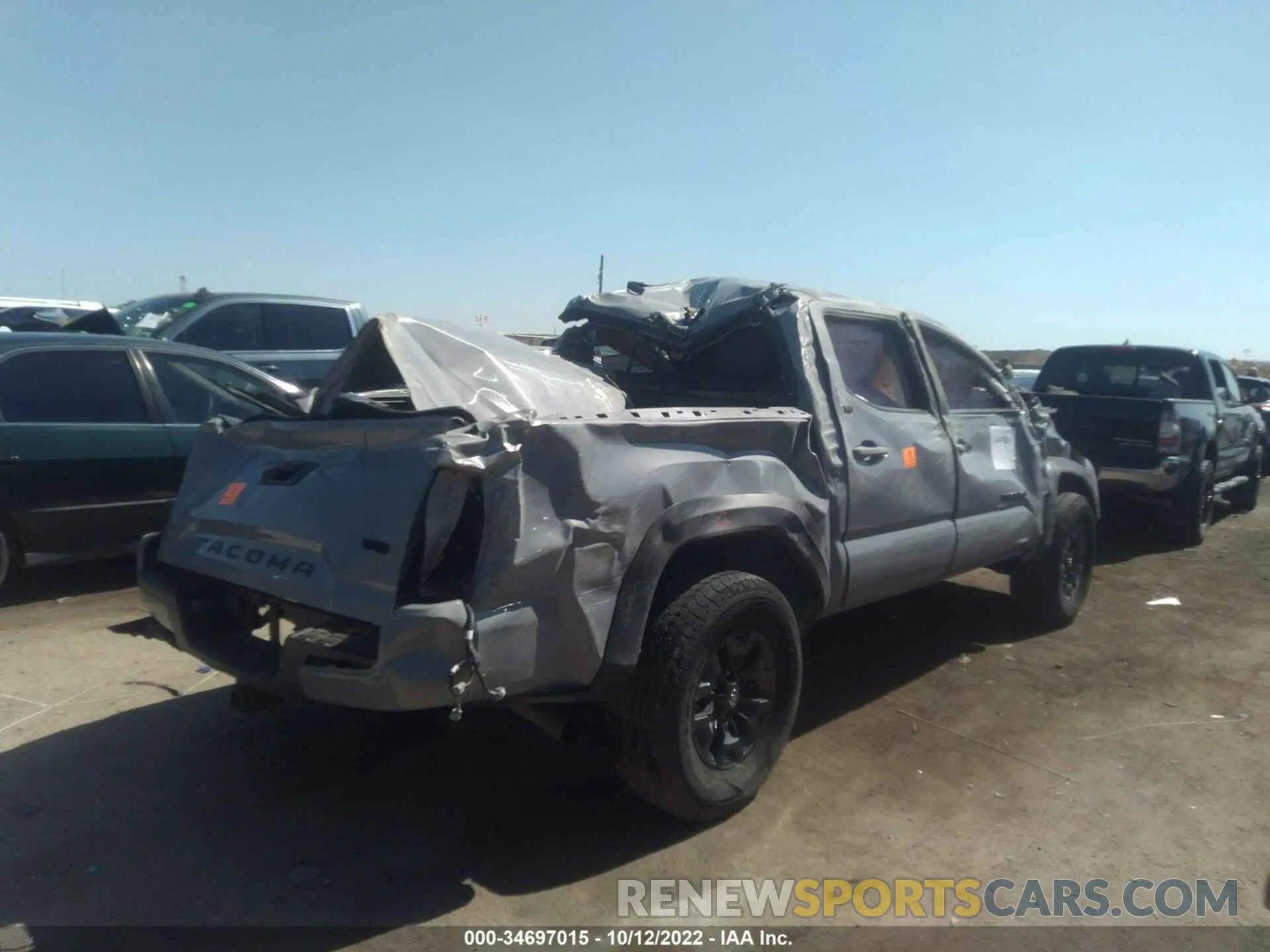 4 fotografías del automóvil dañado 3TYAZ5CN5MT002784 TOYOTA TACOMA 2WD 2021