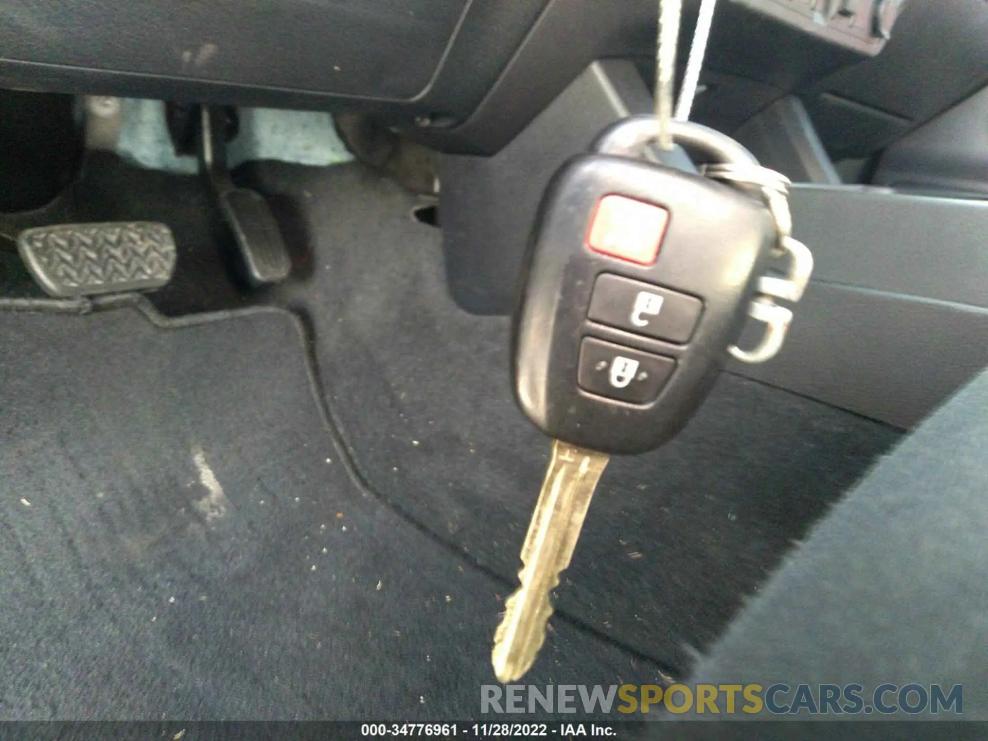 11 fotografías del automóvil dañado 5TFAX5GN6MX188969 TOYOTA TACOMA 2WD 2021