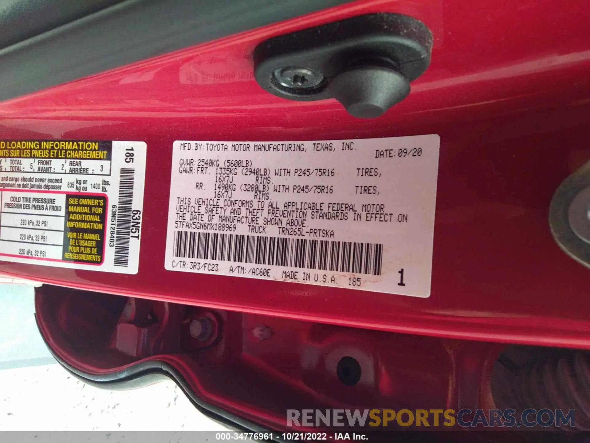 9 fotografías del automóvil dañado 5TFAX5GN6MX188969 TOYOTA TACOMA 2WD 2021