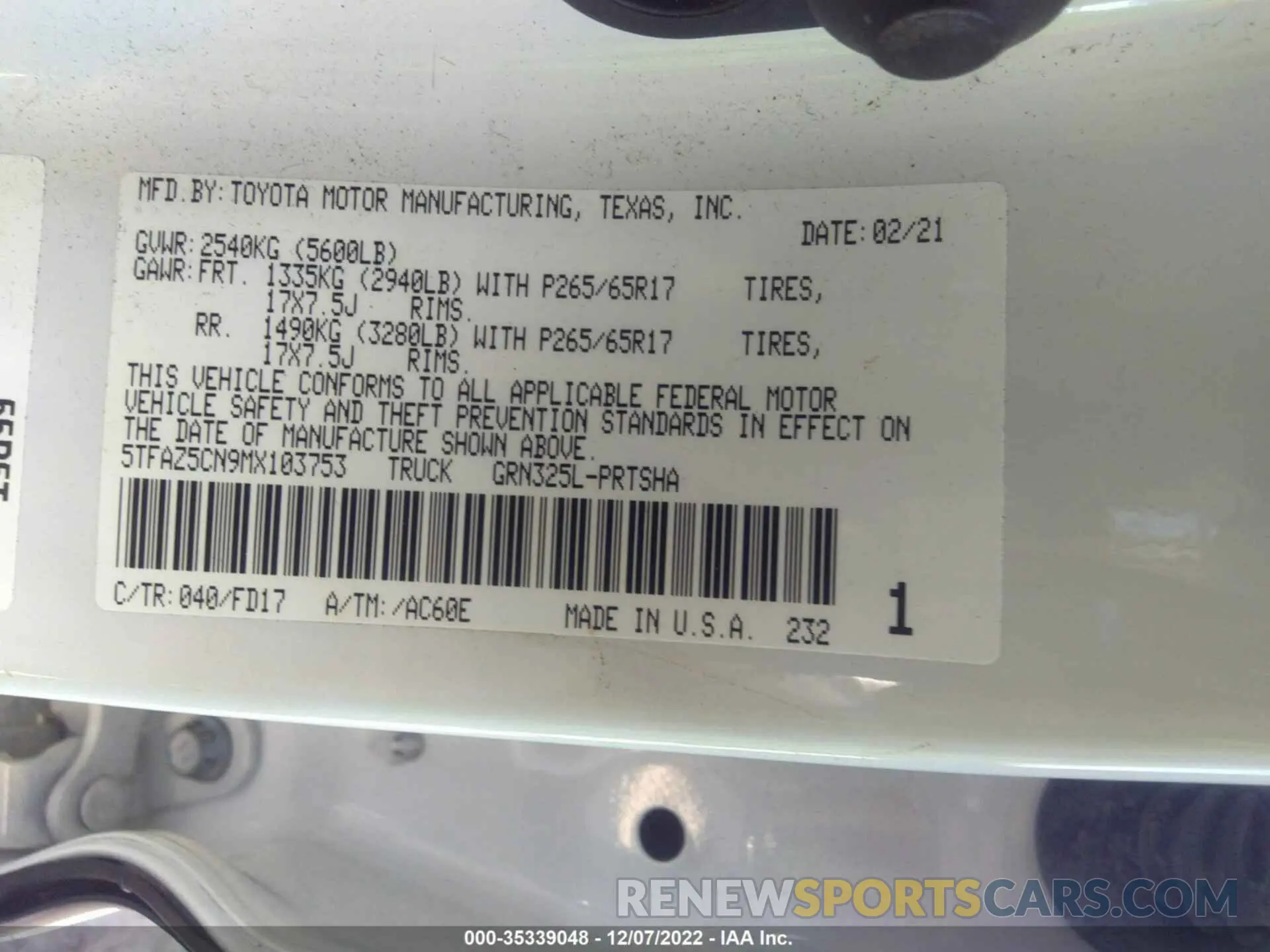 9 fotografías del automóvil dañado 5TFAZ5CN9MX103753 TOYOTA TACOMA 2WD 2021