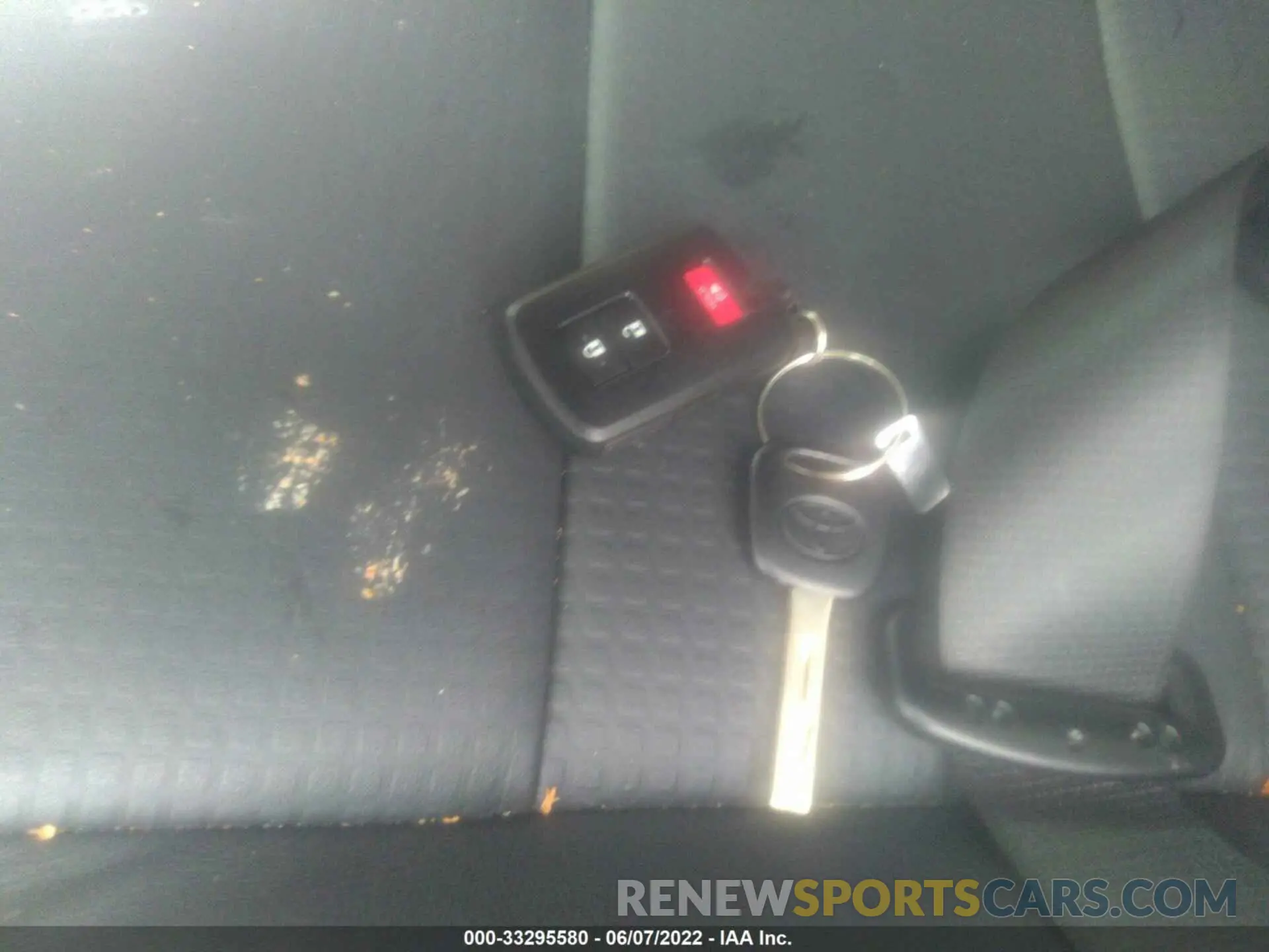11 fotografías del automóvil dañado 3TMAZ5CN4NM181171 TOYOTA TACOMA 2WD 2022