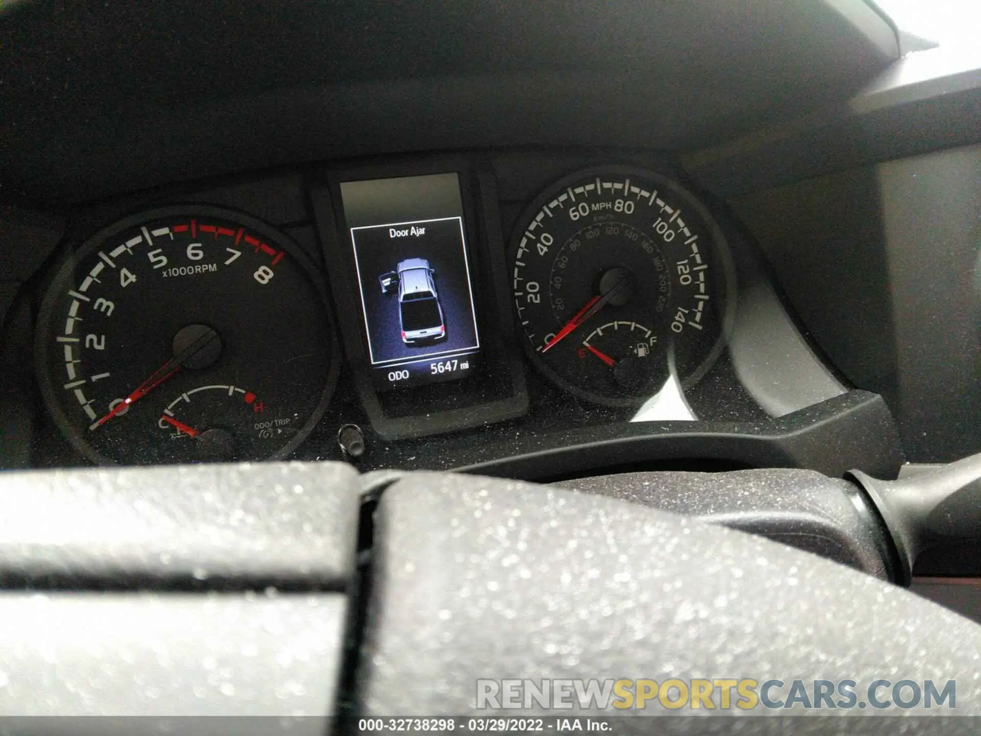 7 fotografías del automóvil dañado 3TYAX5GN4NT036250 TOYOTA TACOMA 2WD 2022
