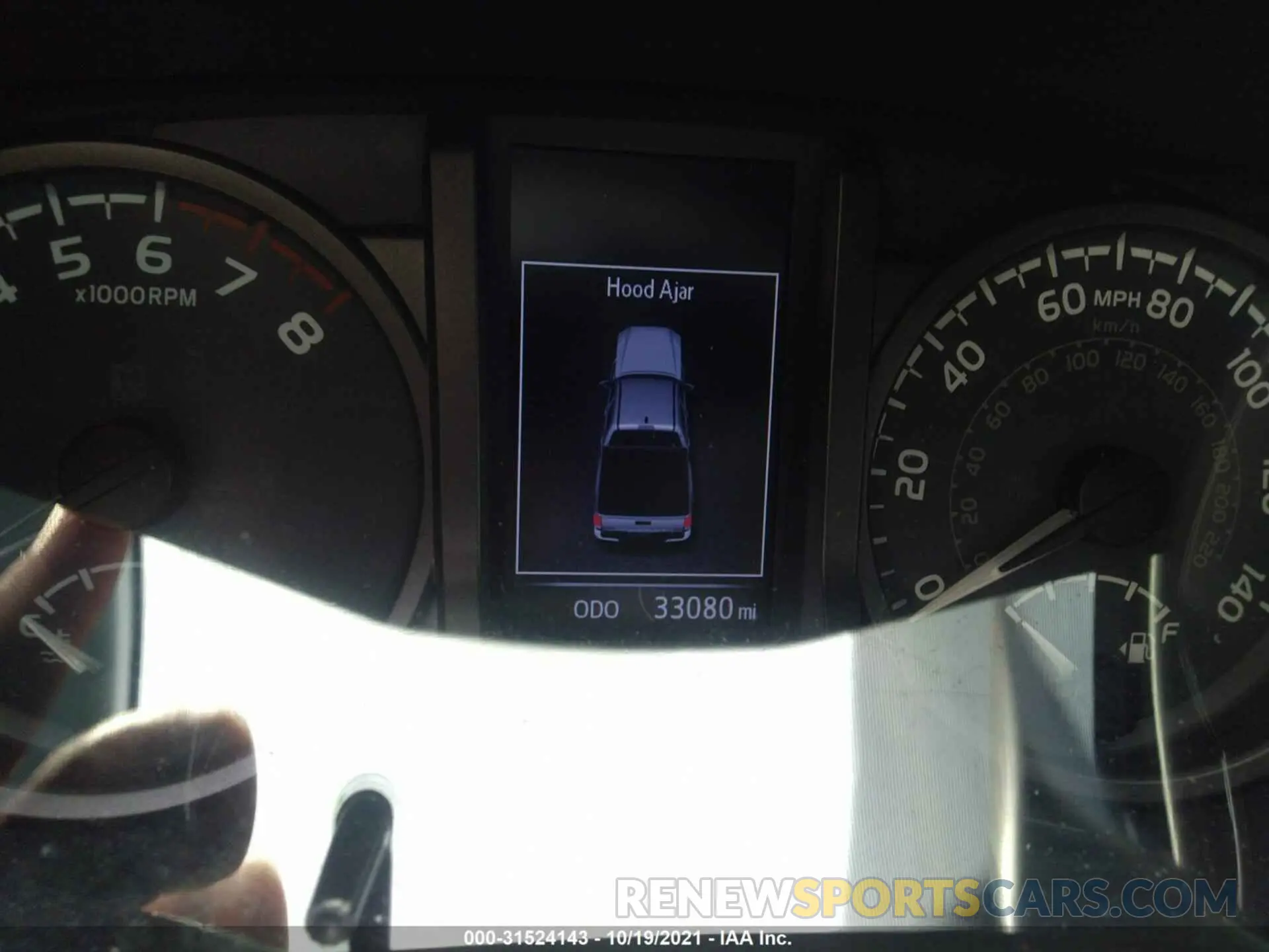7 fotografías del automóvil dañado 3TMCZ5AN0KM216912 TOYOTA TACOMA 4WD 2019