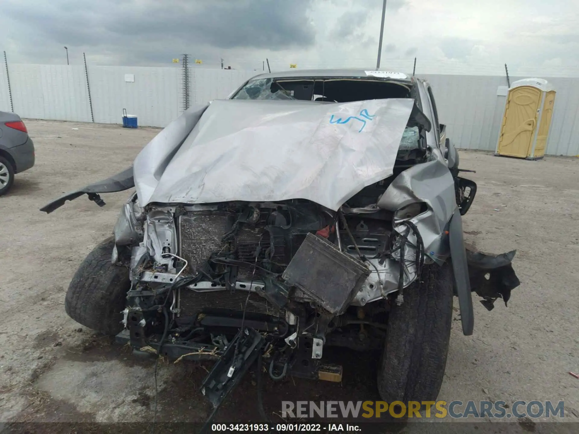 6 fotografías del automóvil dañado 3TMCZ5AN1KM232102 TOYOTA TACOMA 4WD 2019
