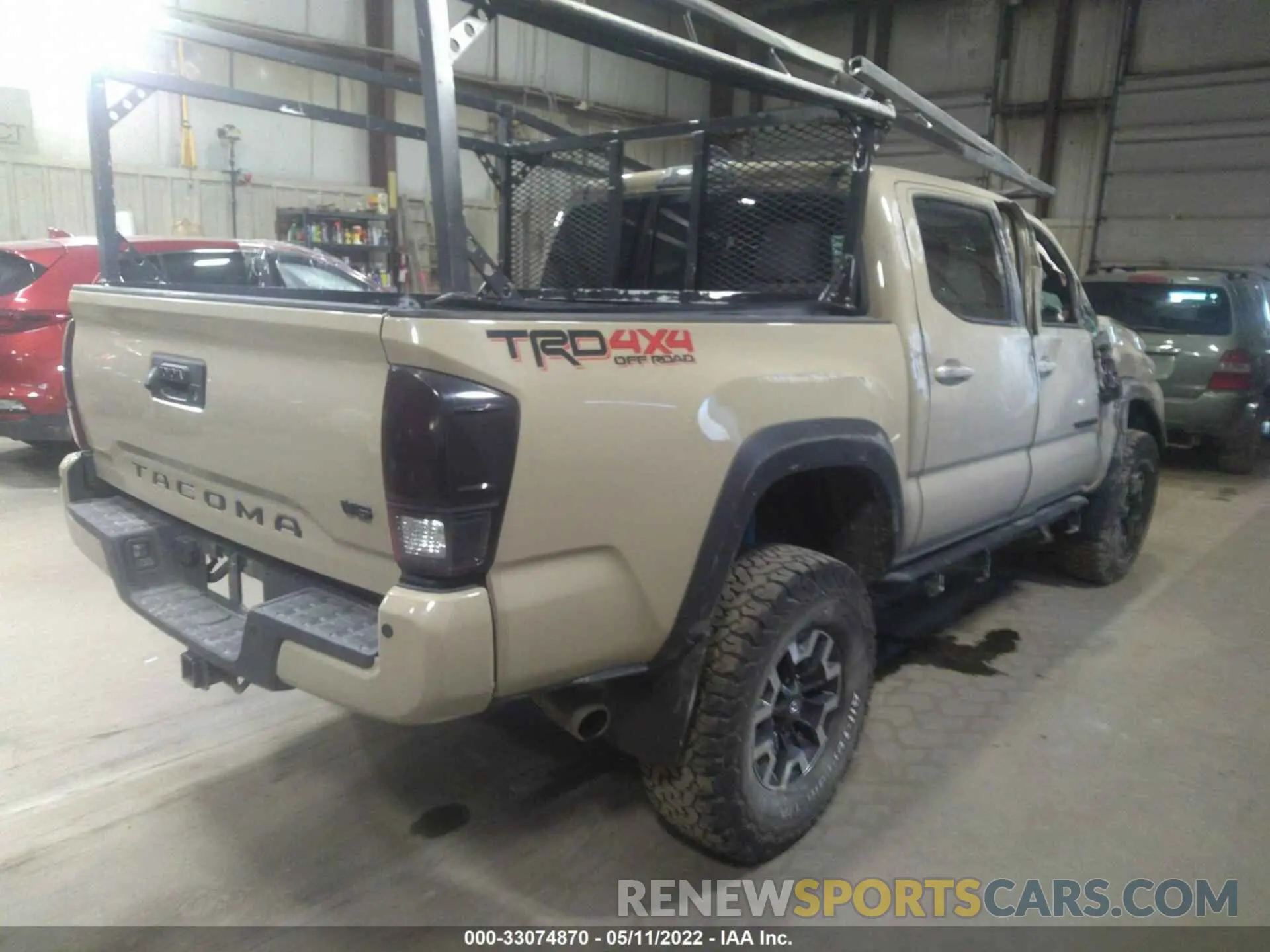 4 fotografías del automóvil dañado 3TMCZ5AN2KM282264 TOYOTA TACOMA 4WD 2019