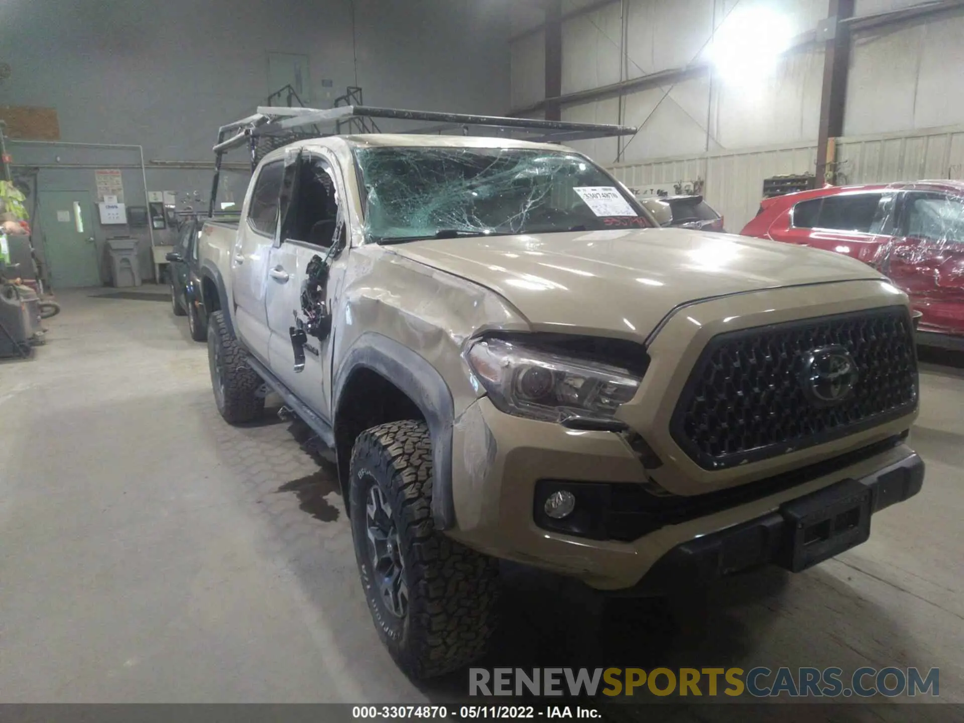 6 fotografías del automóvil dañado 3TMCZ5AN2KM282264 TOYOTA TACOMA 4WD 2019