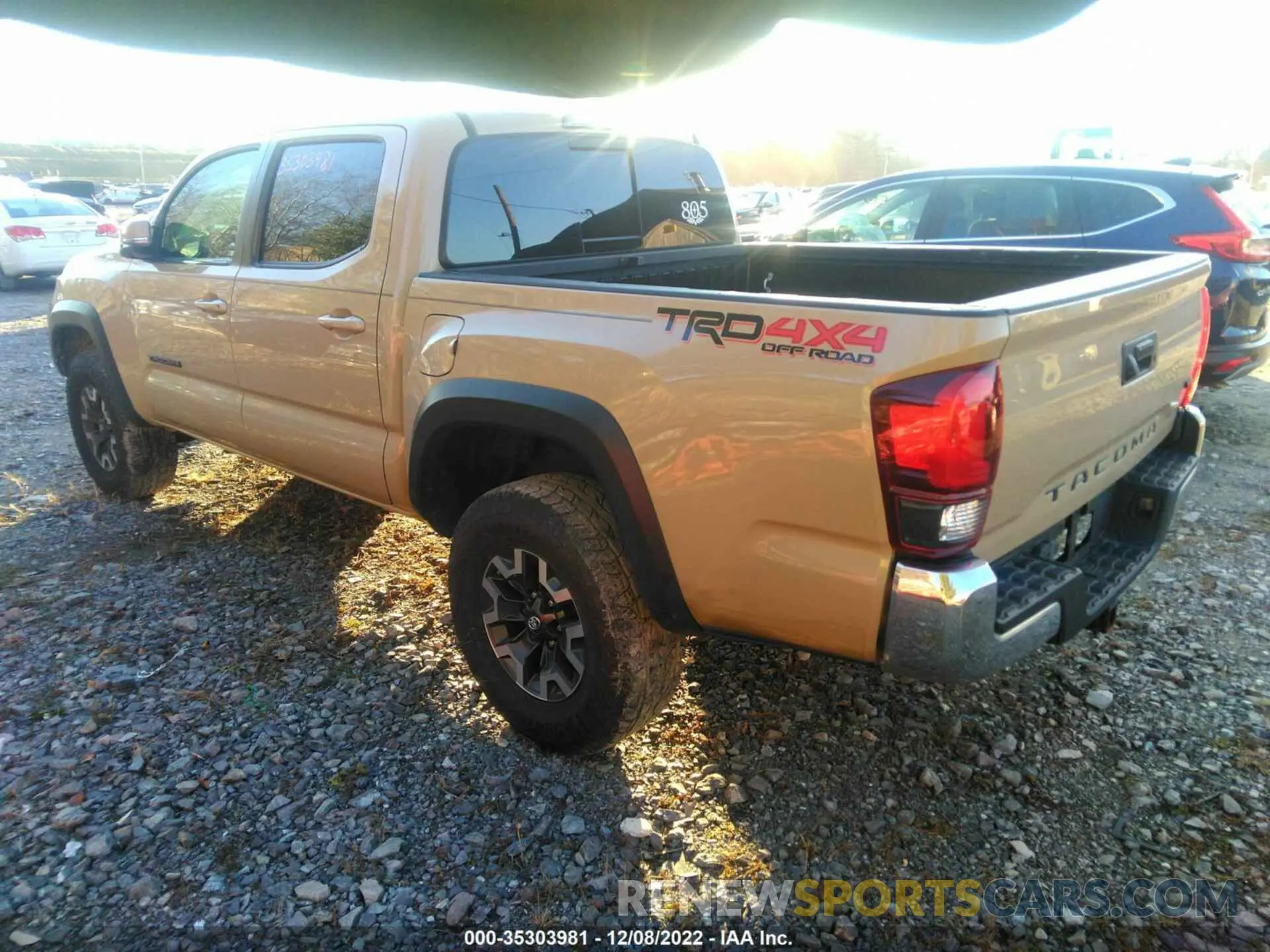 3 fotografías del automóvil dañado 3TMCZ5AN3KM227774 TOYOTA TACOMA 4WD 2019
