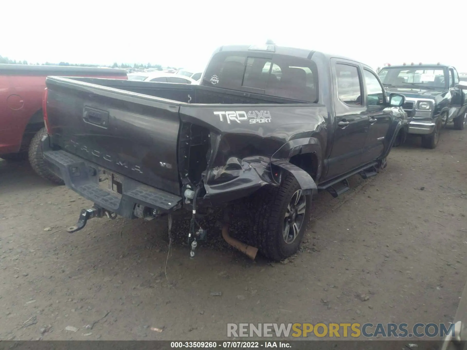 4 fotografías del automóvil dañado 3TMCZ5AN3KM241951 TOYOTA TACOMA 4WD 2019