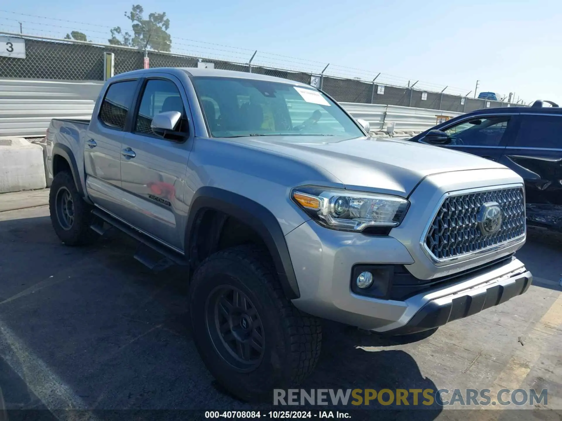 1 fotografías del automóvil dañado 3TMCZ5AN5KM255303 TOYOTA TACOMA 4WD 2019