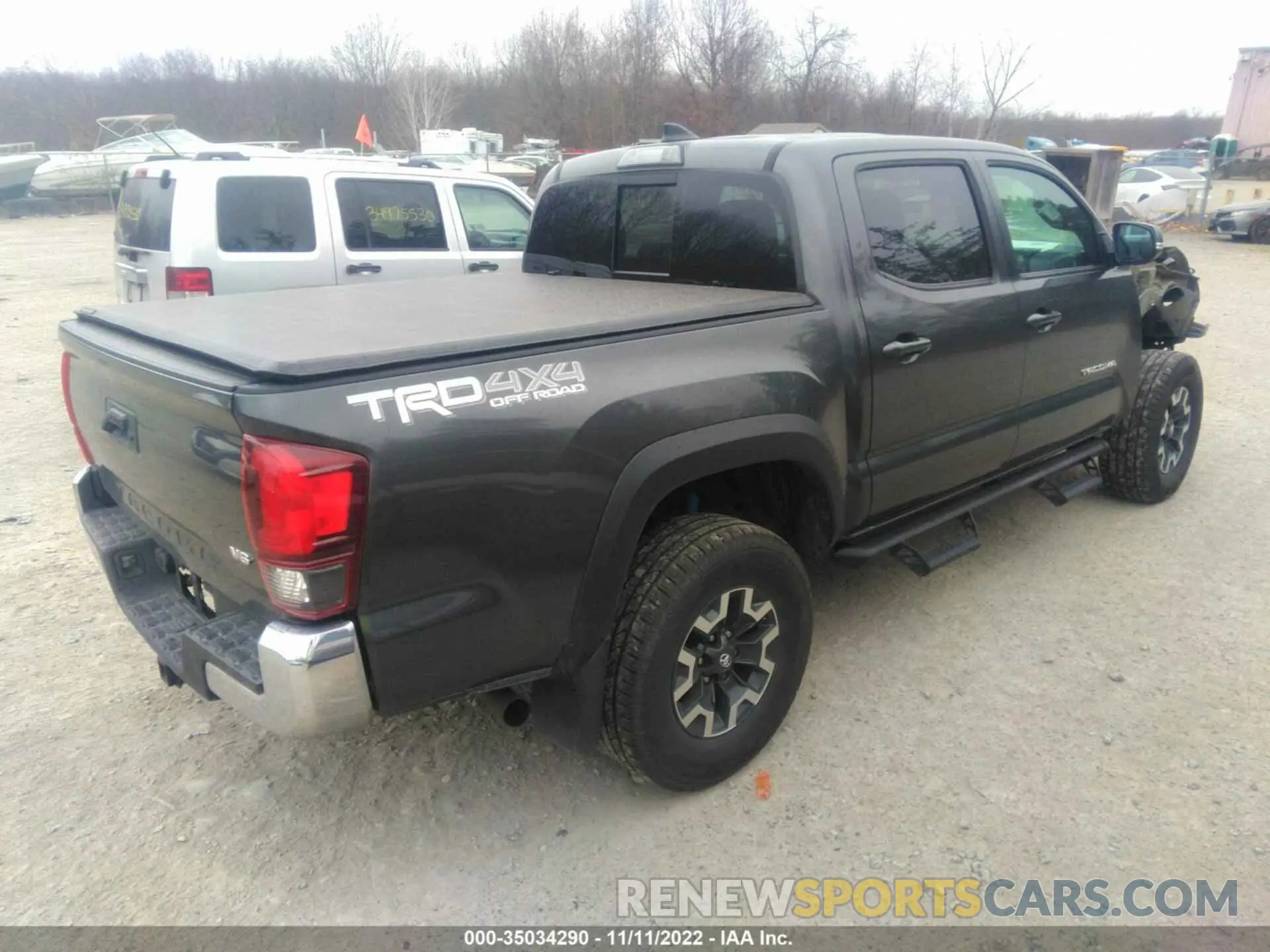 4 fotografías del automóvil dañado 3TMCZ5AN5KM275860 TOYOTA TACOMA 4WD 2019