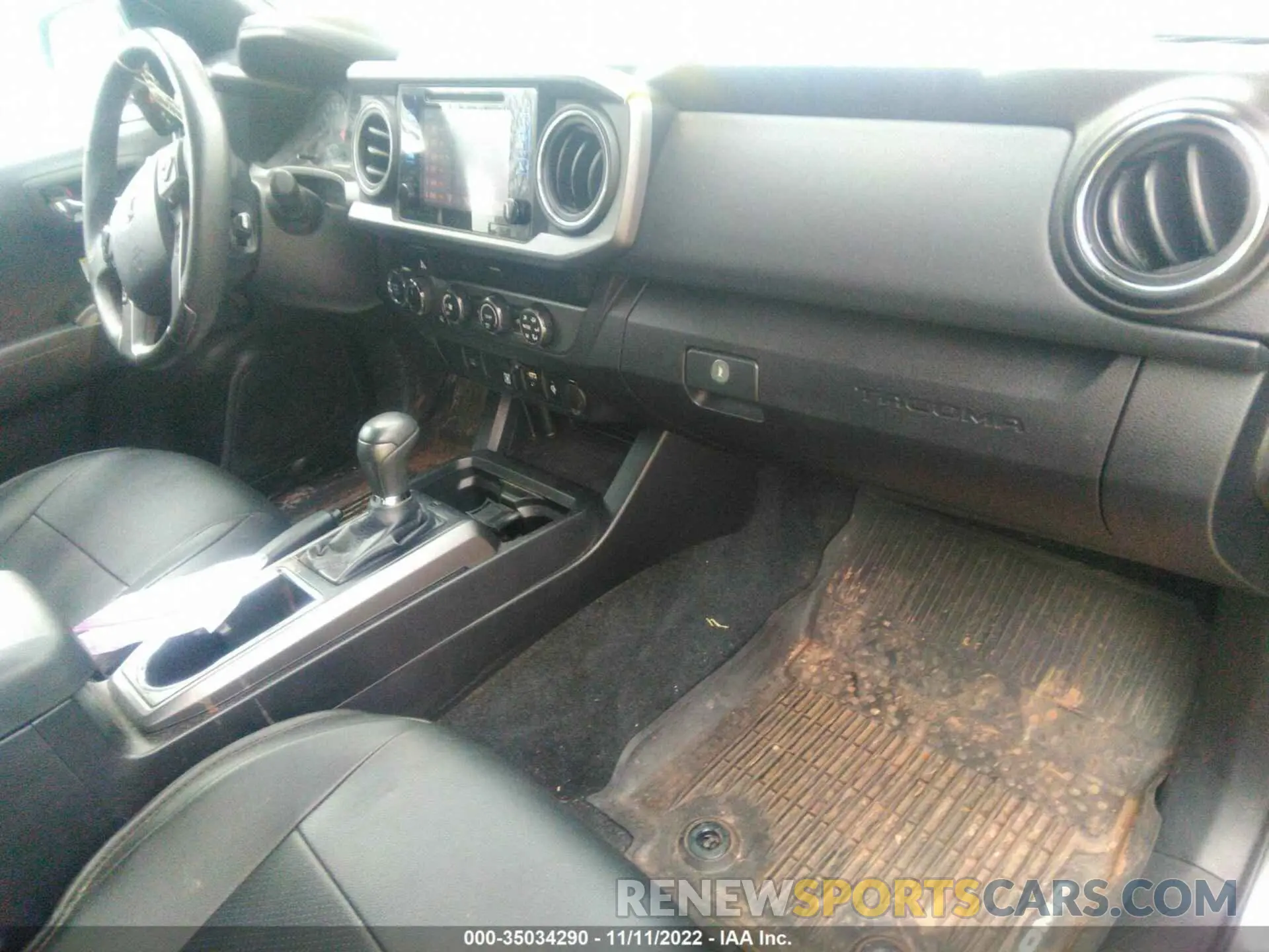 5 fotografías del automóvil dañado 3TMCZ5AN5KM275860 TOYOTA TACOMA 4WD 2019