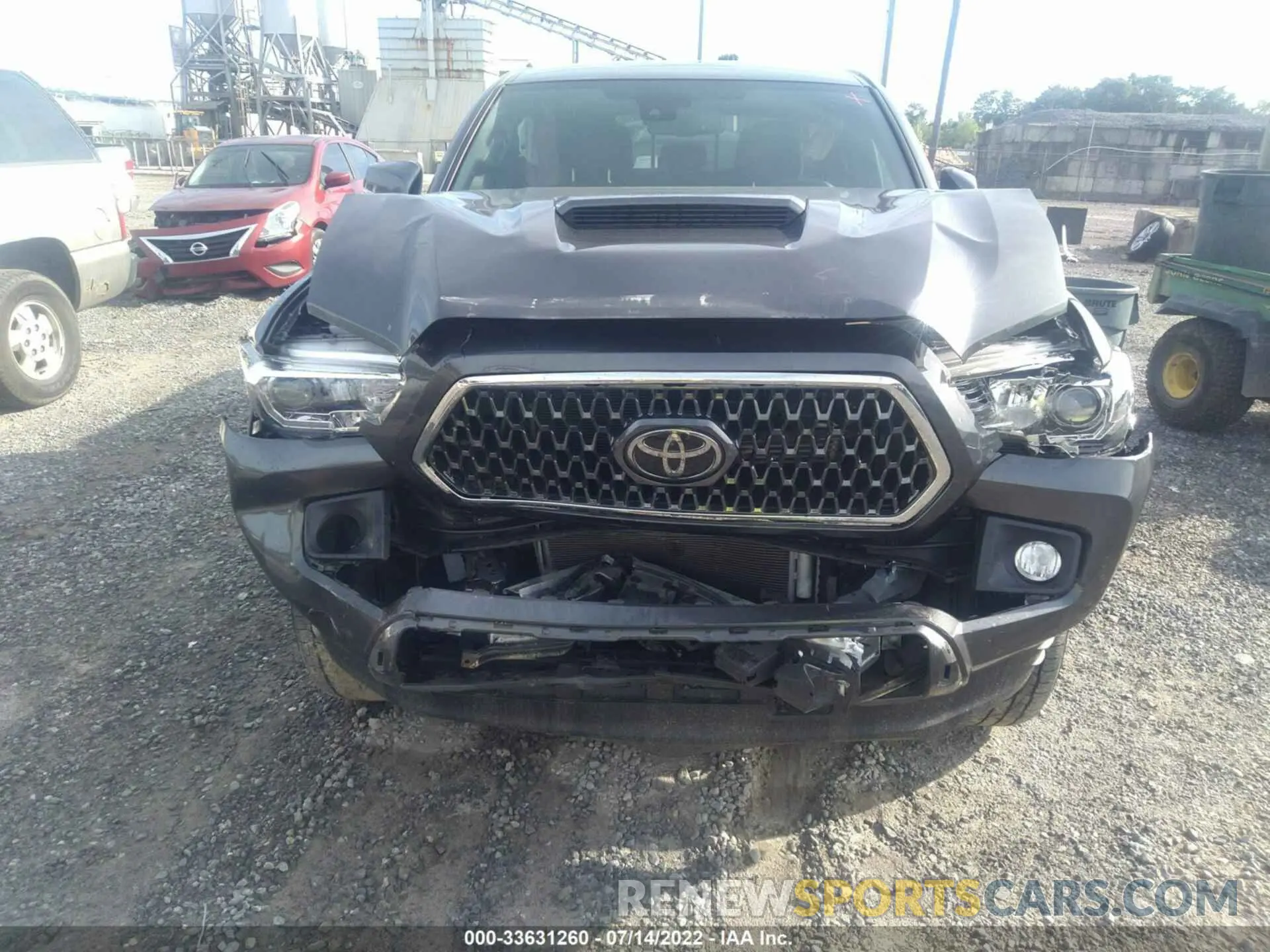 6 fotografías del automóvil dañado 3TMCZ5AN5KM276555 TOYOTA TACOMA 4WD 2019