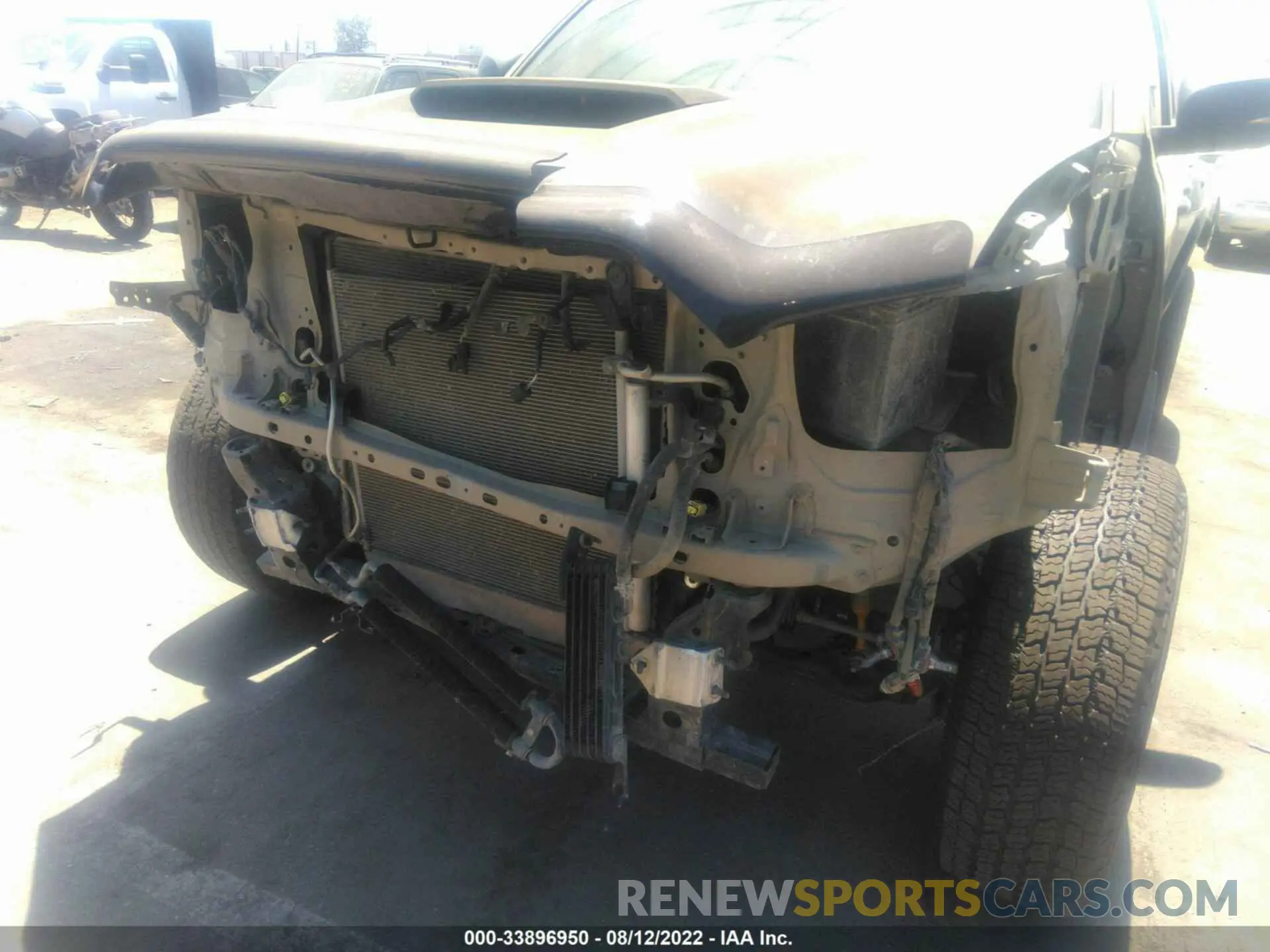 6 fotografías del automóvil dañado 3TMCZ5AN7KM207110 TOYOTA TACOMA 4WD 2019