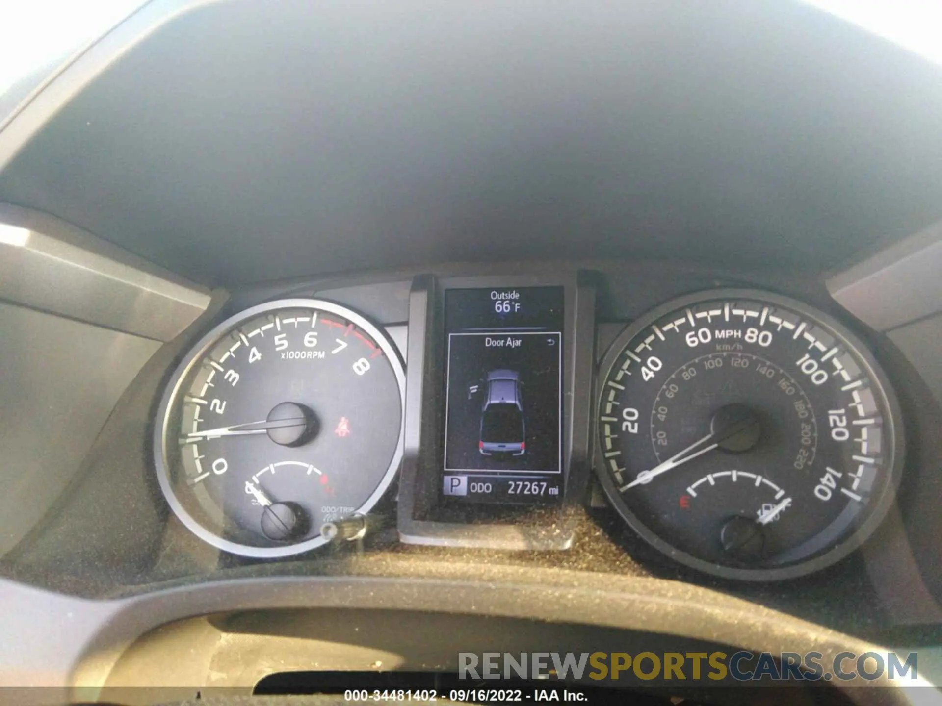 7 fotografías del automóvil dañado 3TMCZ5AN7KM238521 TOYOTA TACOMA 4WD 2019