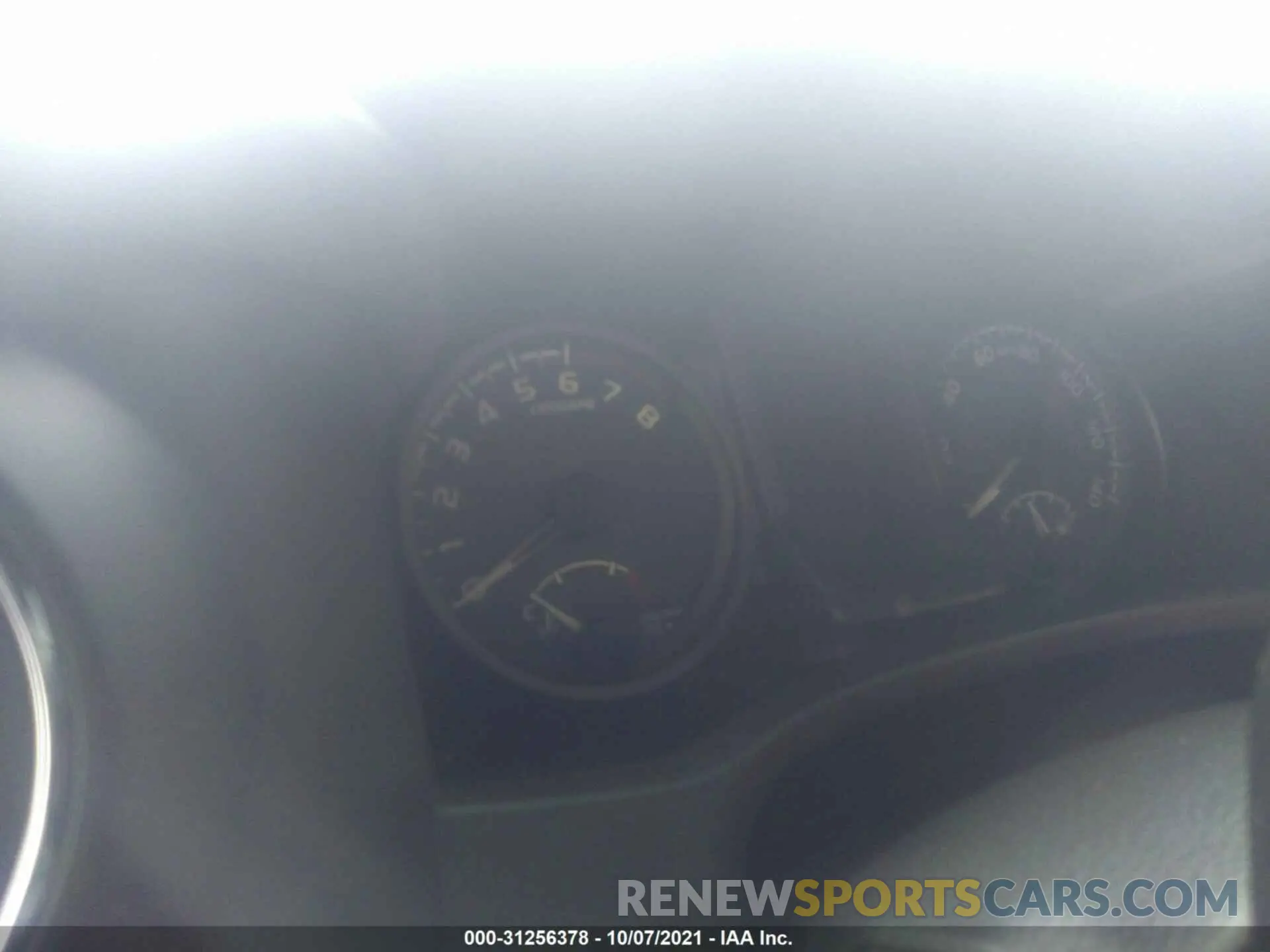 7 fotografías del automóvil dañado 3TMCZ5AN8KM208279 TOYOTA TACOMA 4WD 2019