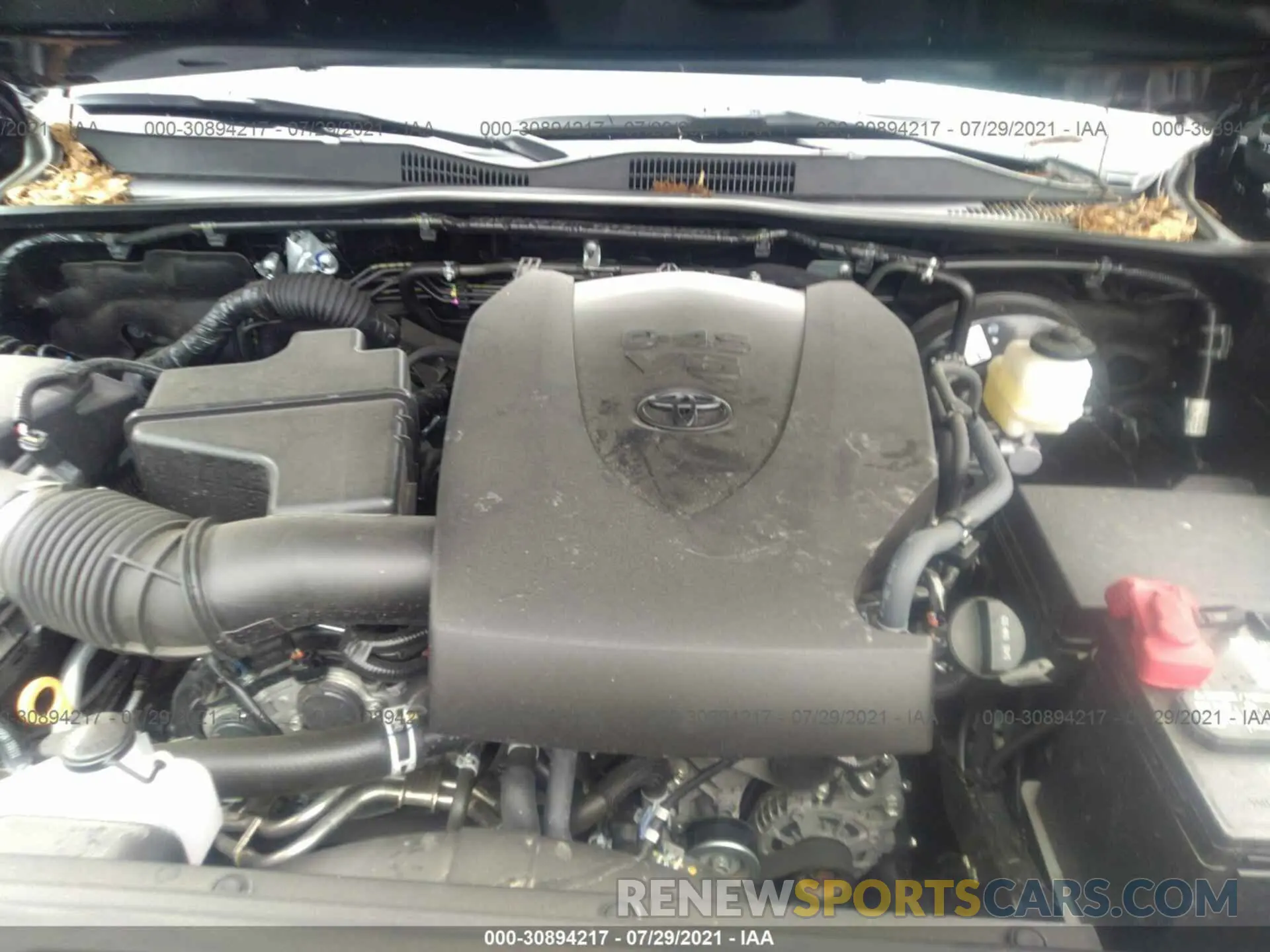 10 fotografías del automóvil dañado 3TMCZ5AN0LM364317 TOYOTA TACOMA 4WD 2020