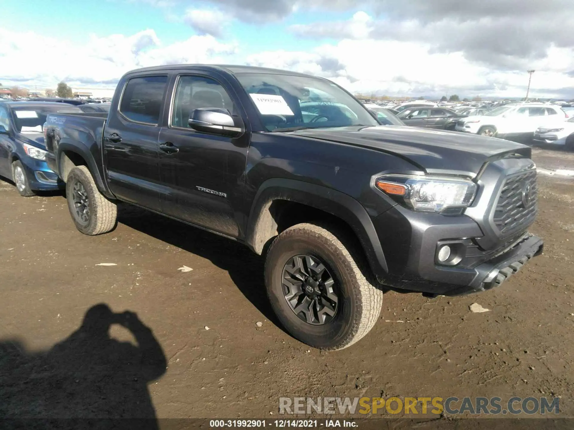 1 fotografías del automóvil dañado 3TMCZ5AN1LM331813 TOYOTA TACOMA 4WD 2020