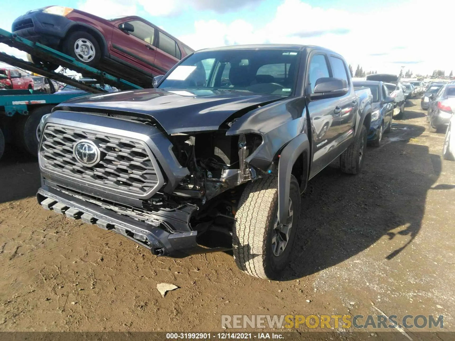 6 fotografías del automóvil dañado 3TMCZ5AN1LM331813 TOYOTA TACOMA 4WD 2020