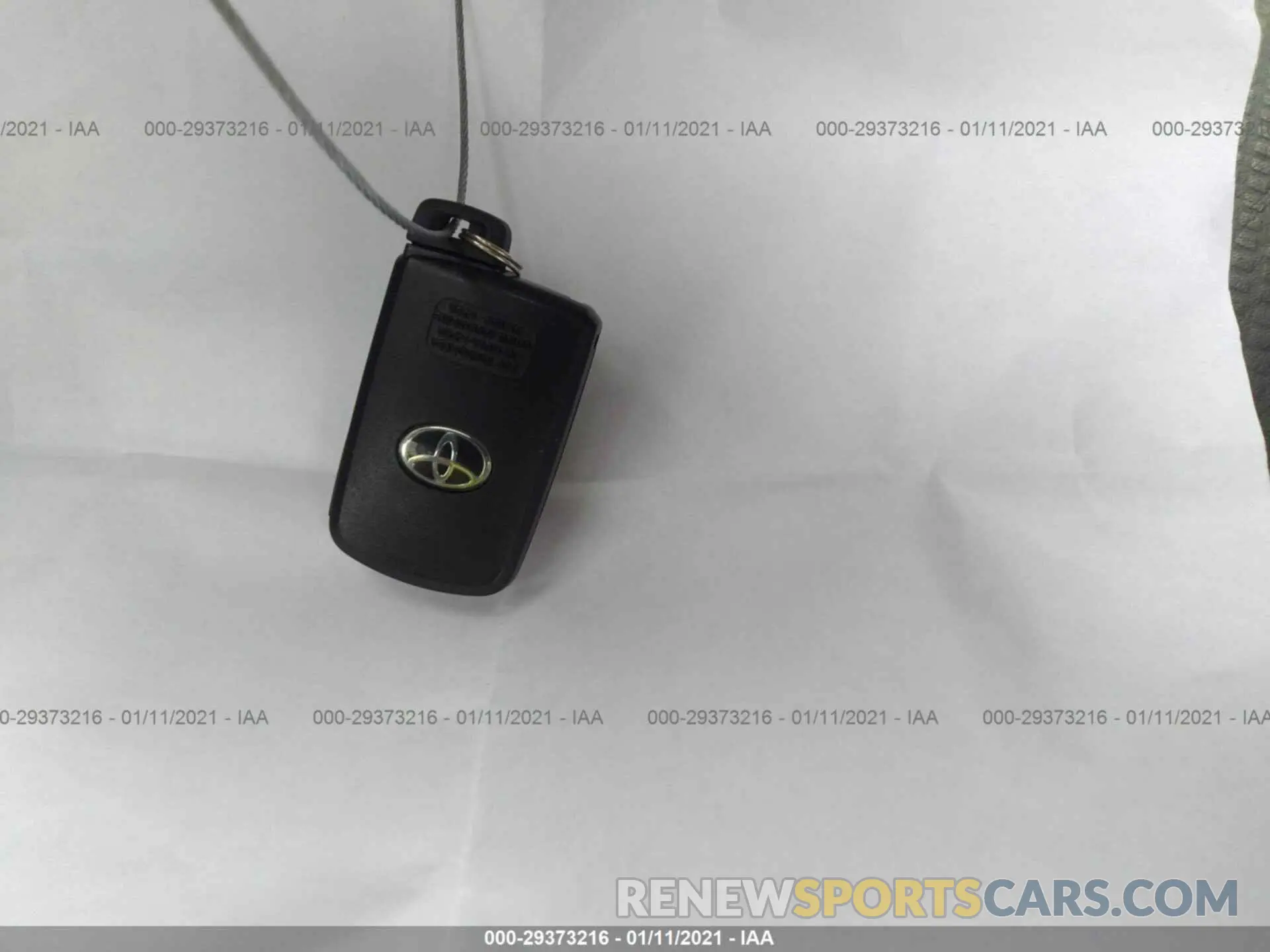 11 fotografías del automóvil dañado 3TMCZ5AN1LM349471 TOYOTA TACOMA 4WD 2020
